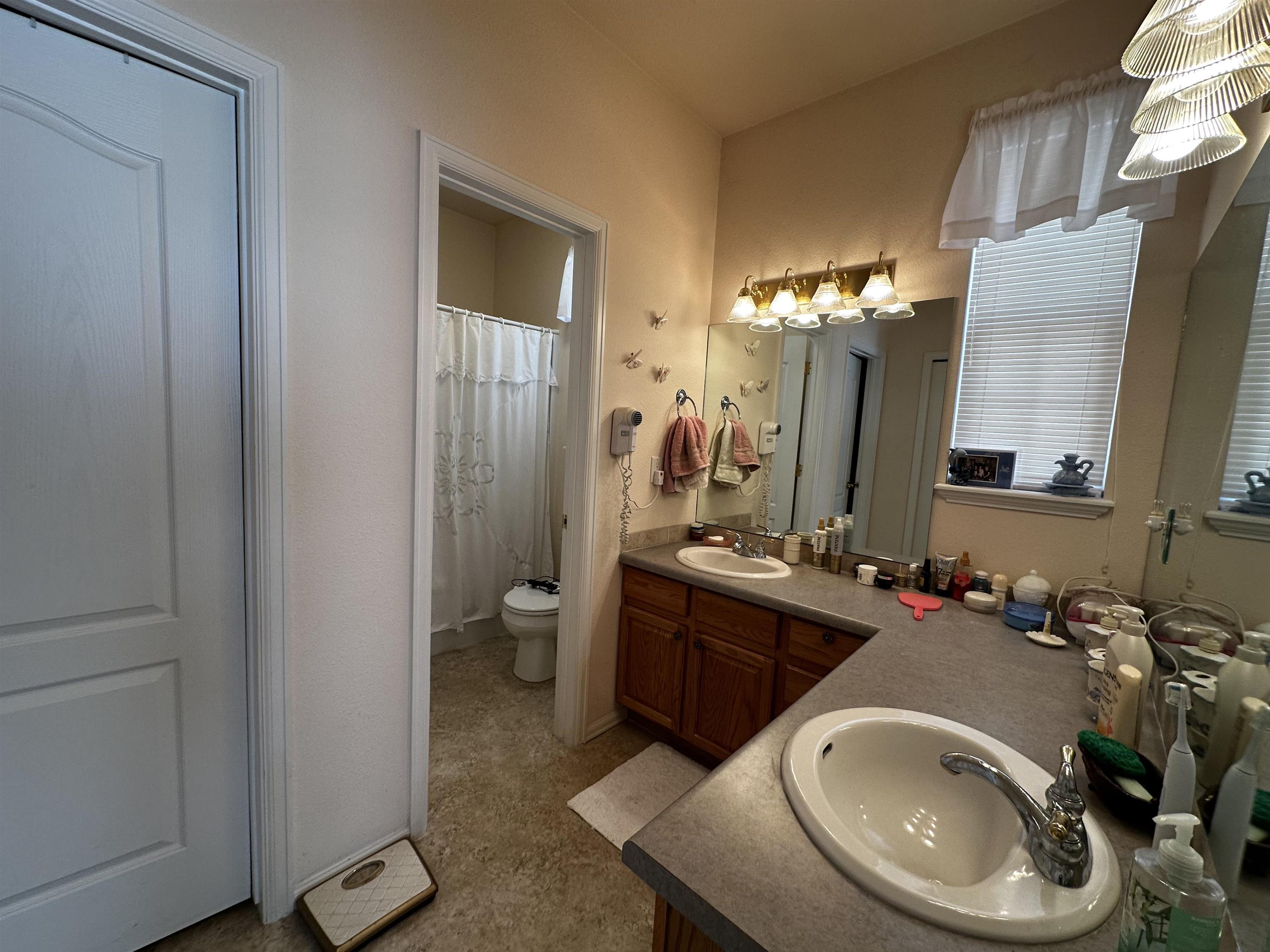 586 28 1/2 Road Property Photo 5