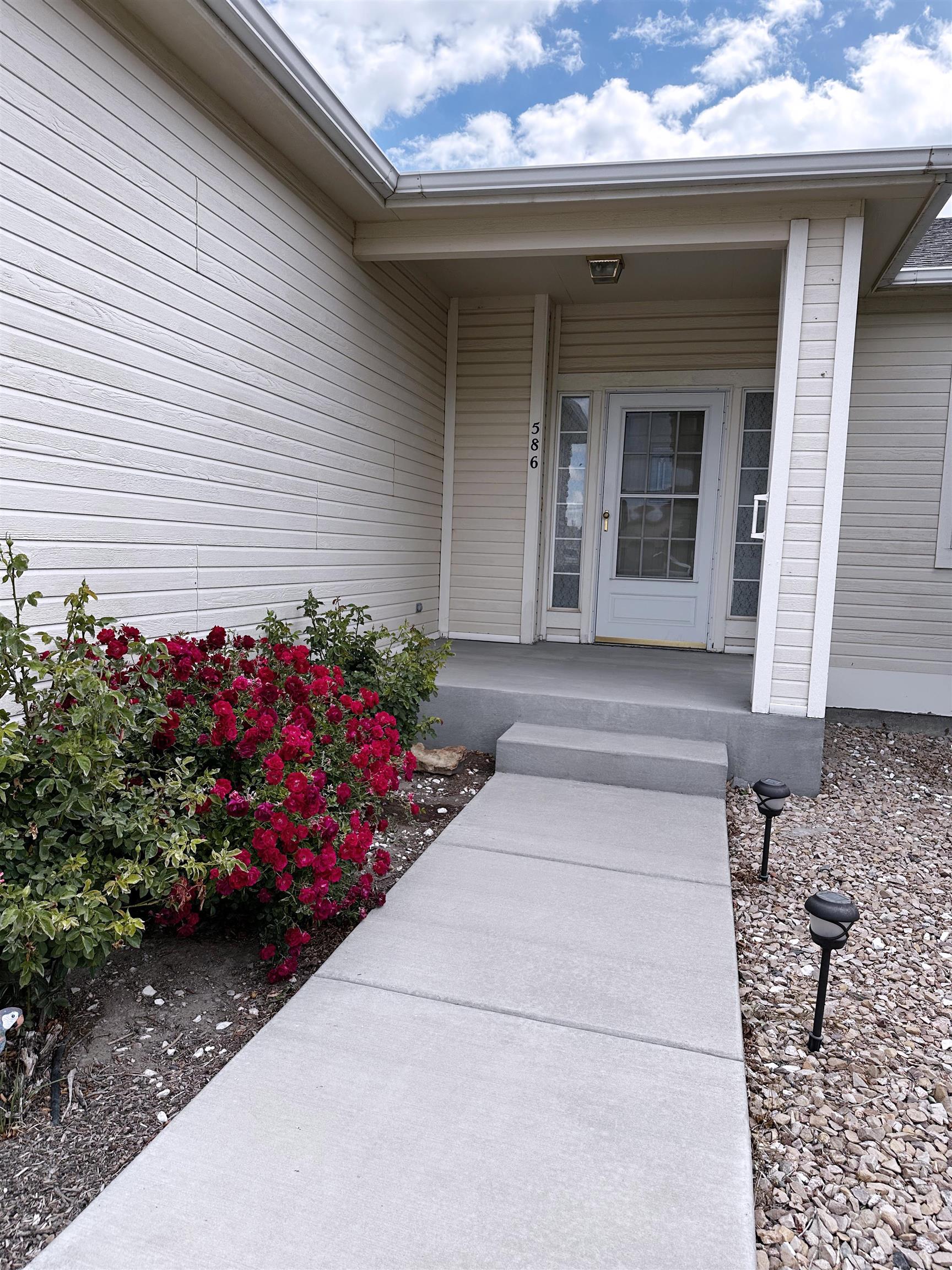 586 28 1/2 Road Property Photo 11
