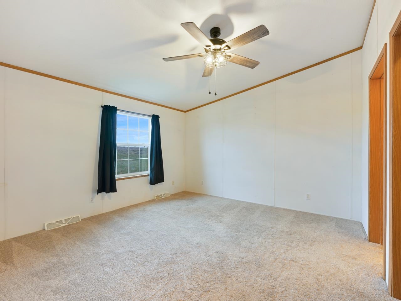 15120 B 1/4 Road Property Photo 10
