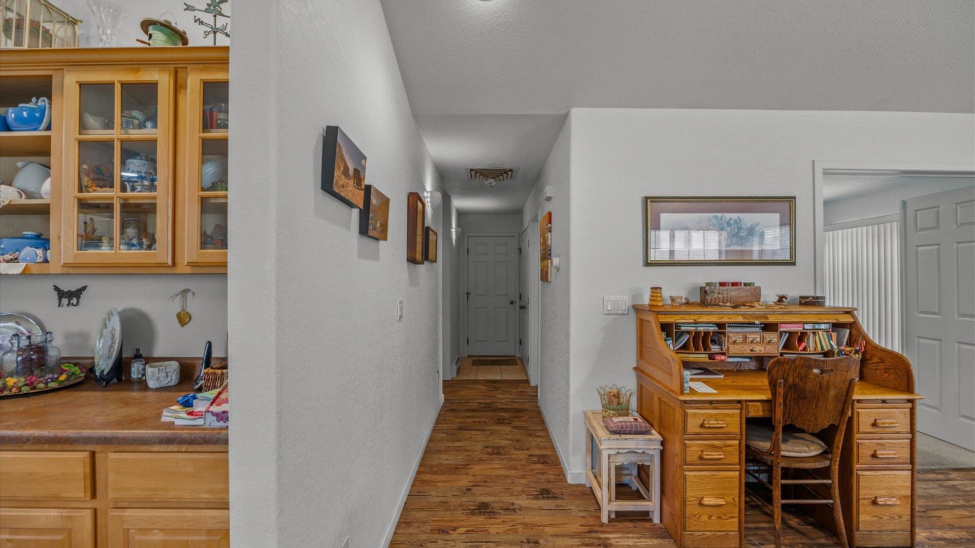 2384 Ridge Circle Drive Property Photo 12