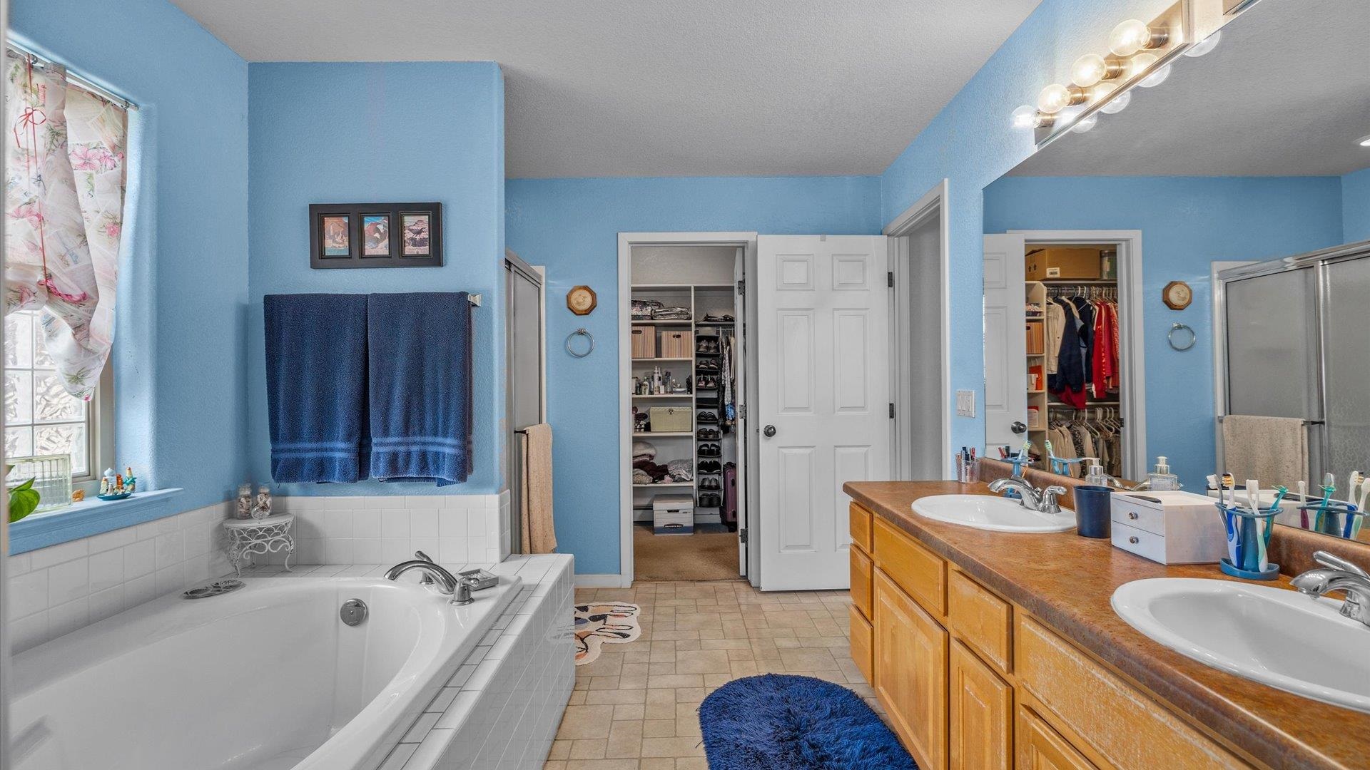 2384 Ridge Circle Drive Property Photo 16
