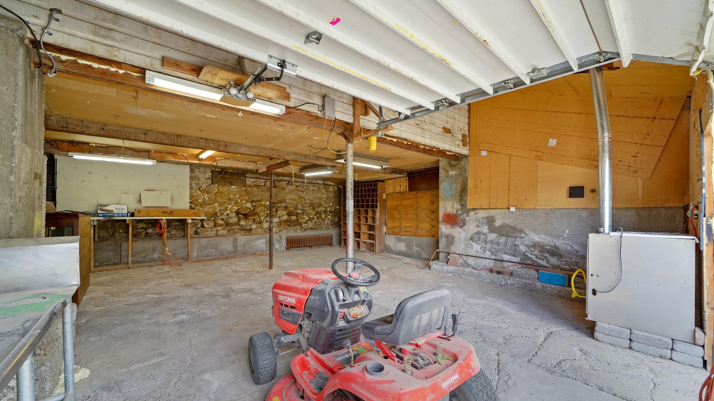 2593 Galley Lane Property Photo 29
