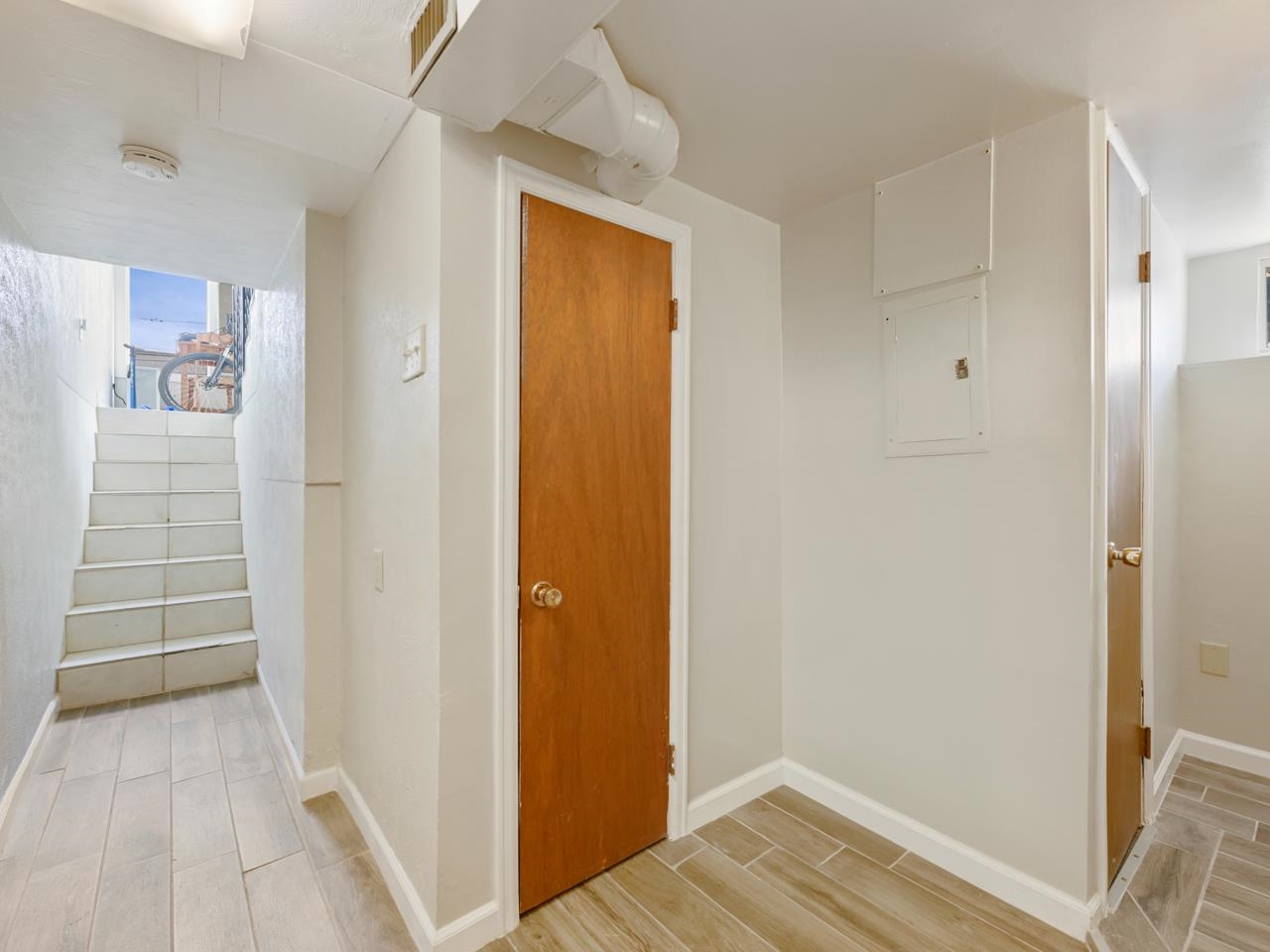 1303 Grand Avenue Property Photo 16