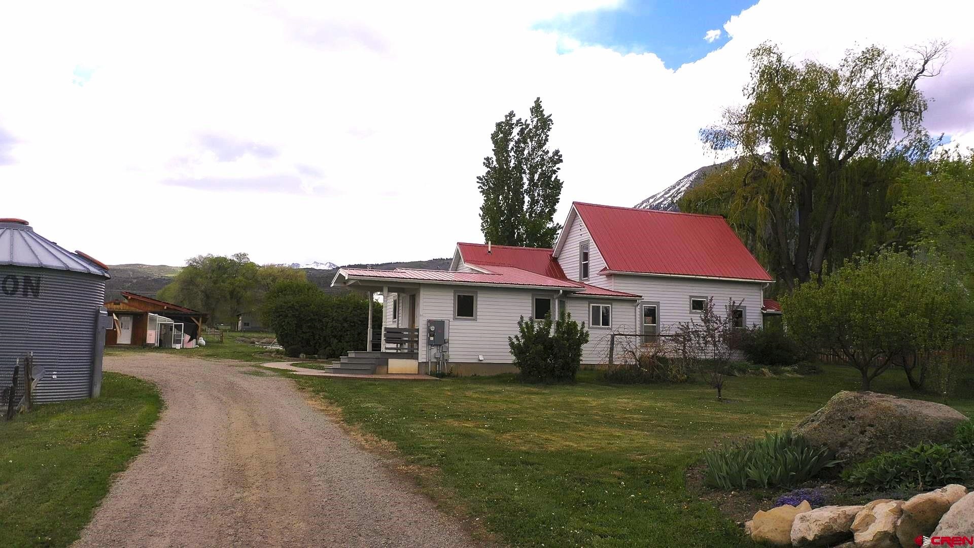 42229 Lamborn Mesa Road Property Photo 1
