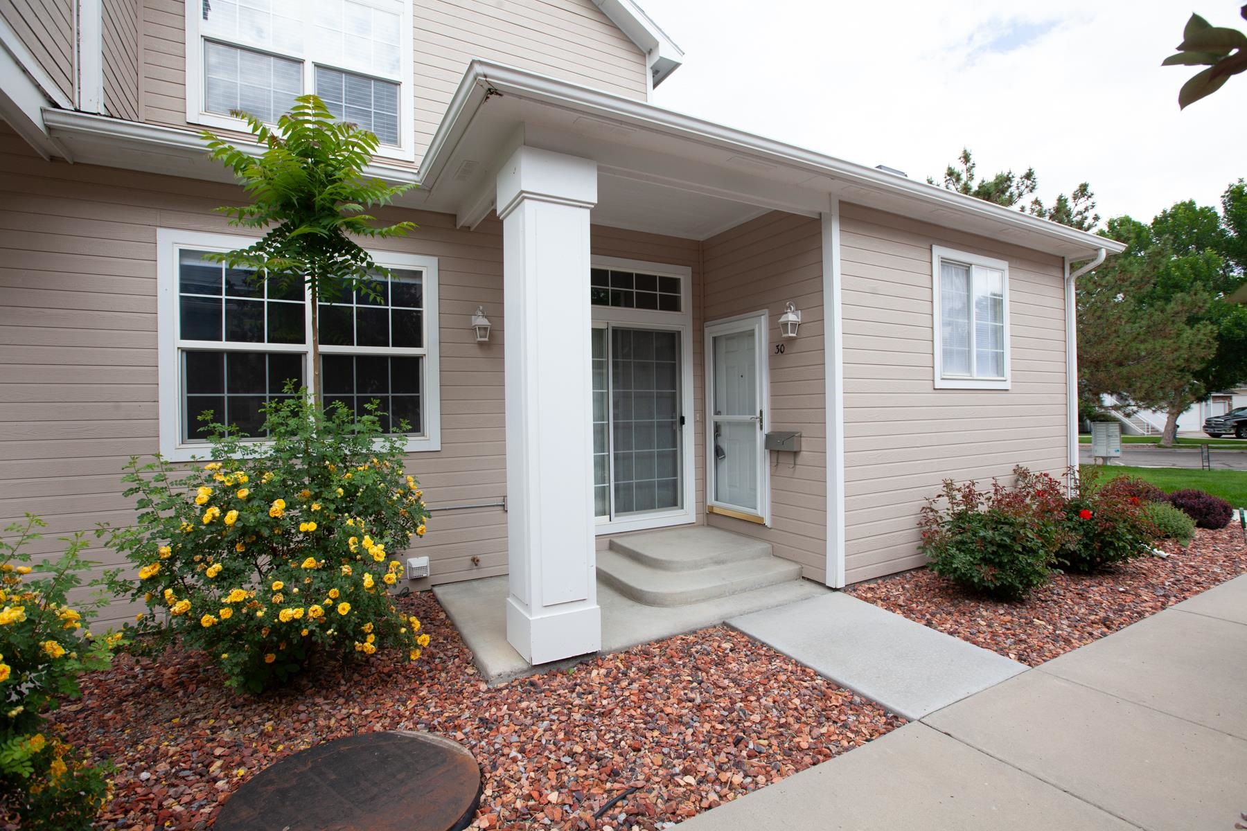 709 Glen Court Property Photo 1