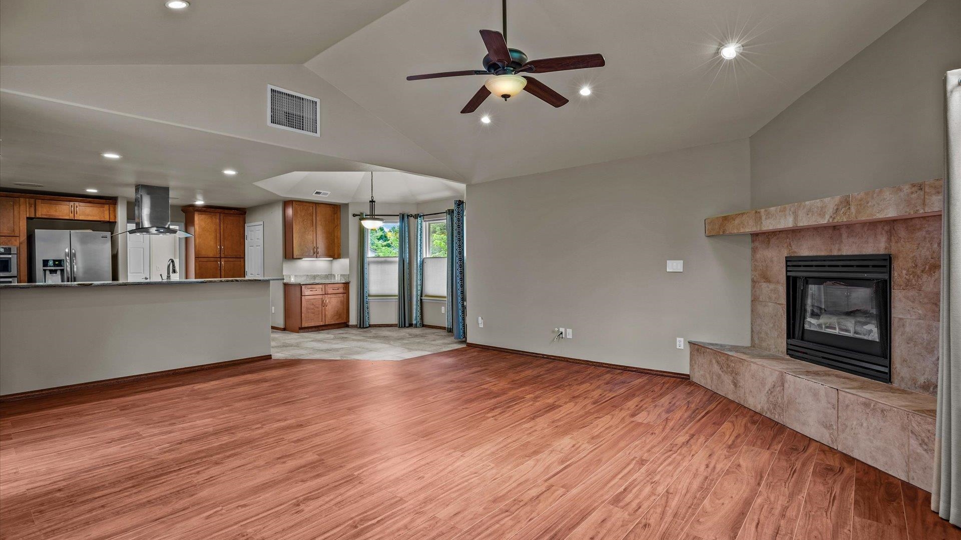 369 Canyon Court Property Photo 16