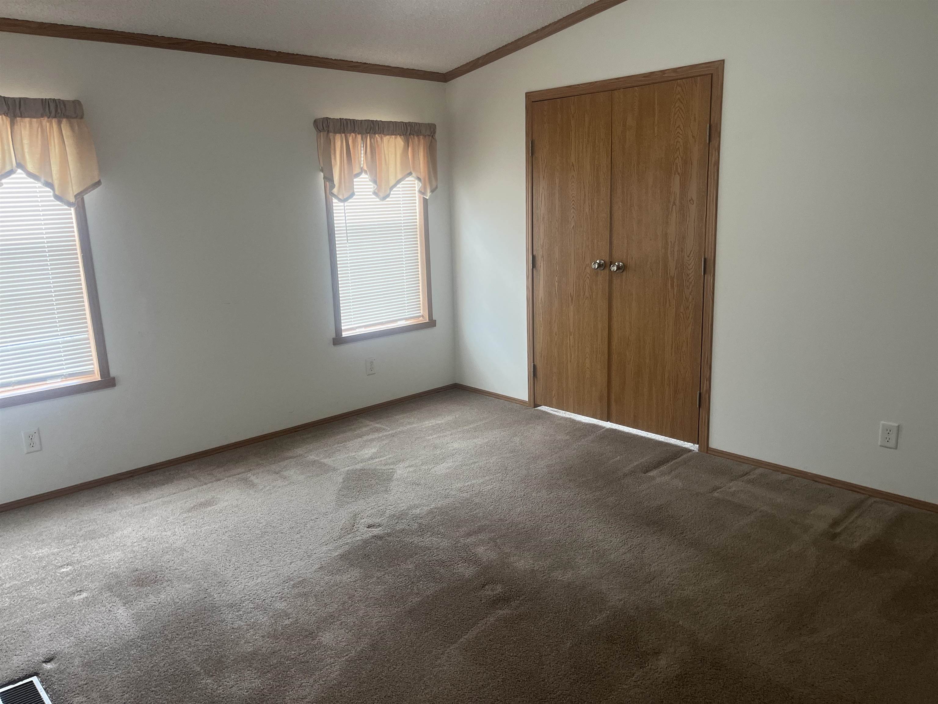 1030 Carbonera Avenue Property Photo 8