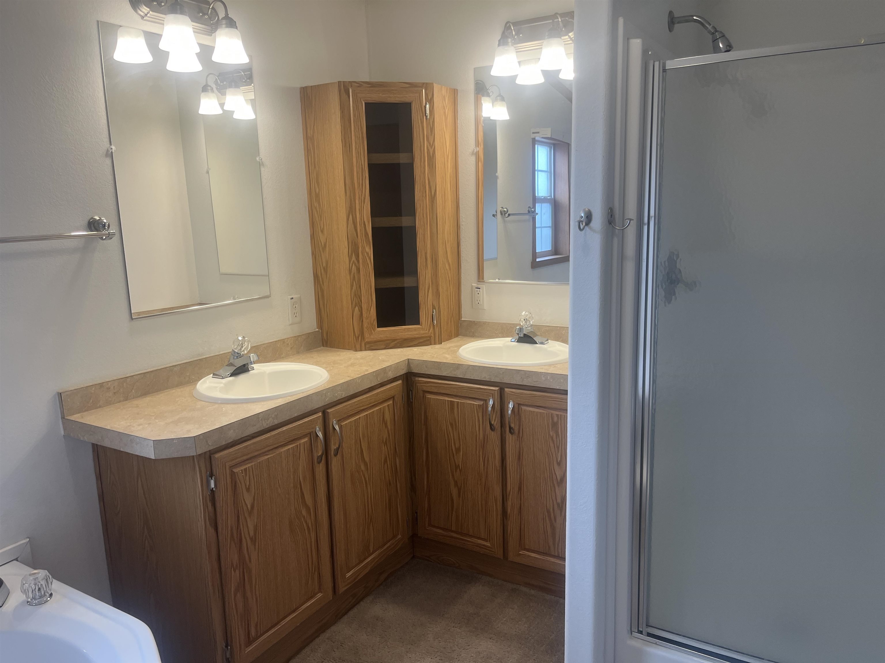 1030 Carbonera Avenue Property Photo 17