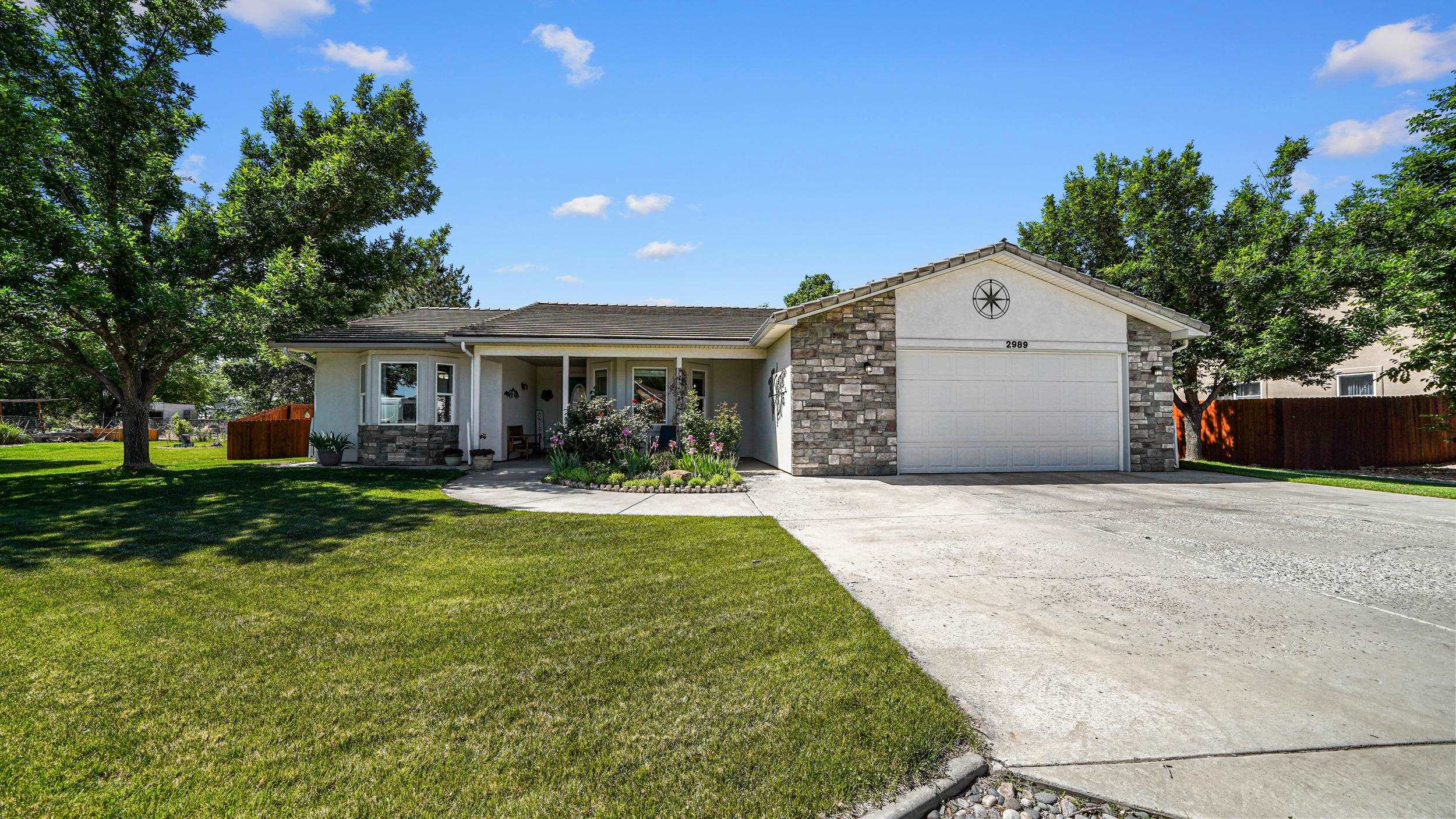 2989 Mesa Crest Place