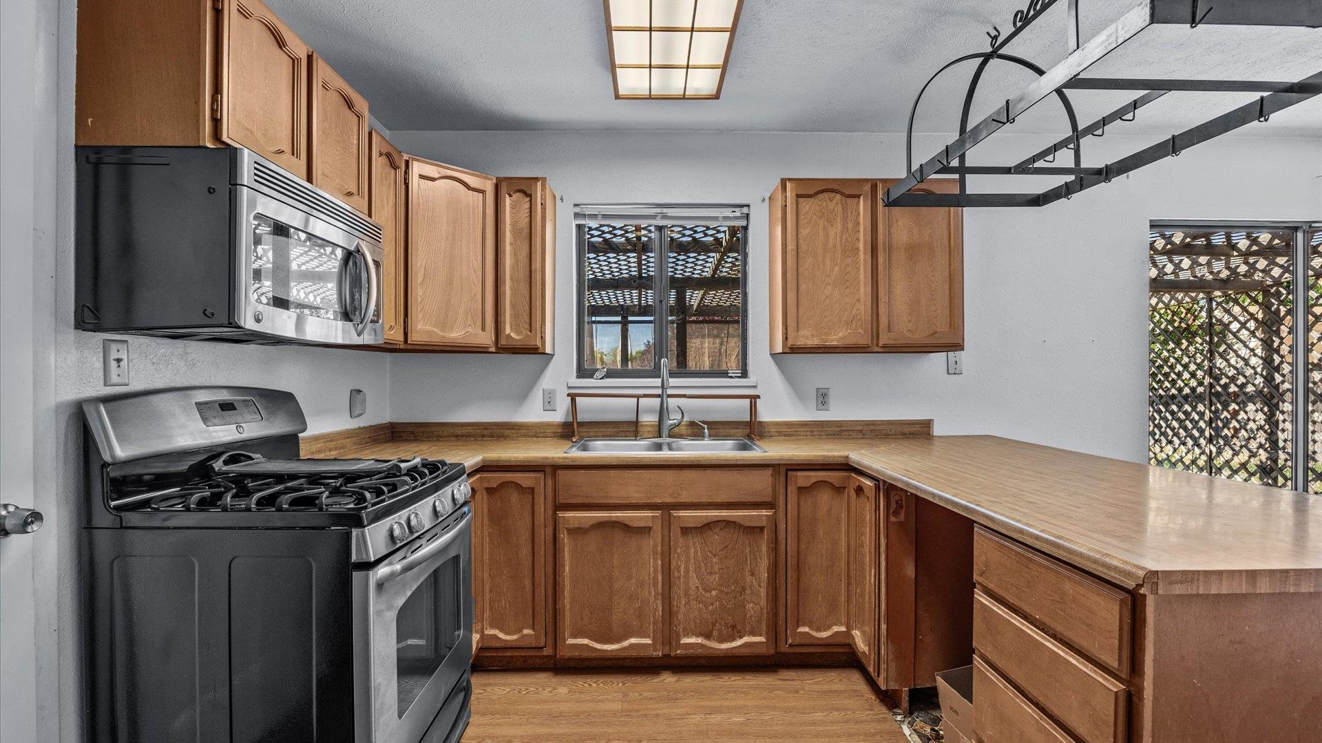 3223 Rood Avenue Property Photo 11