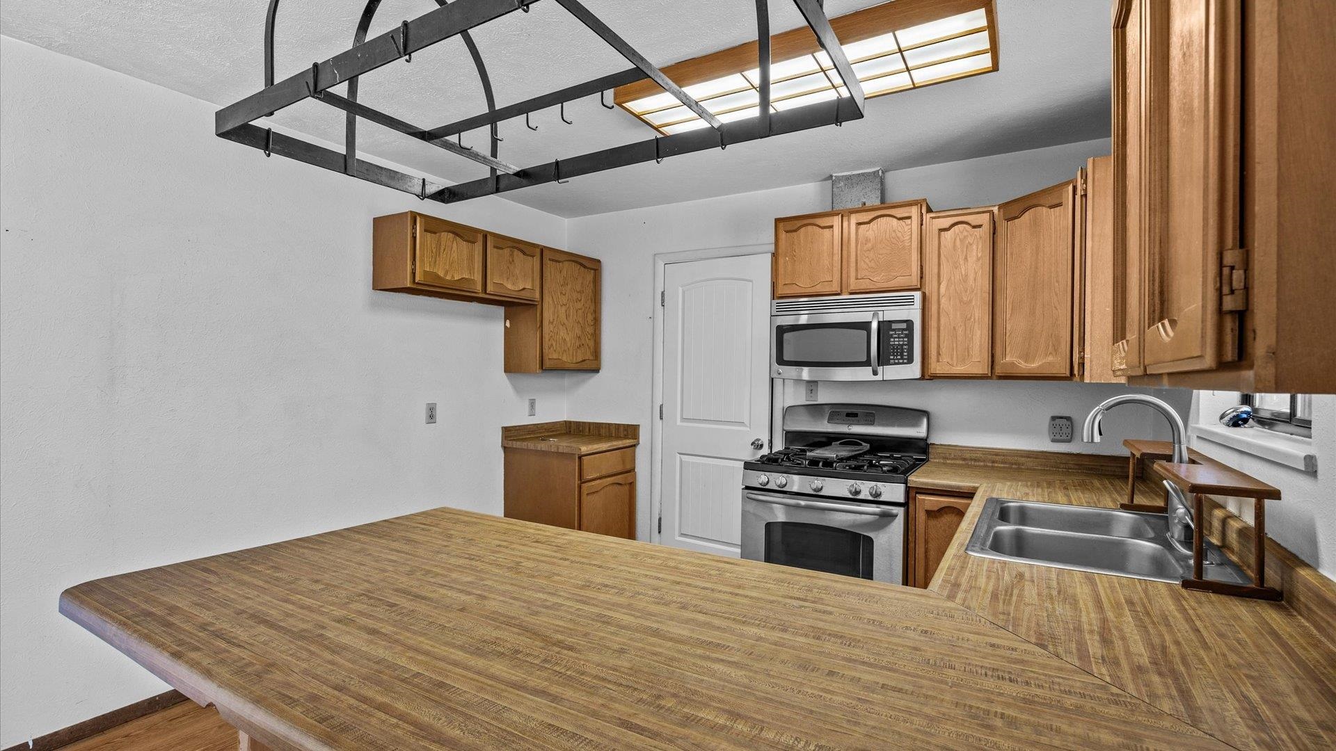 3223 Rood Avenue Property Photo 13