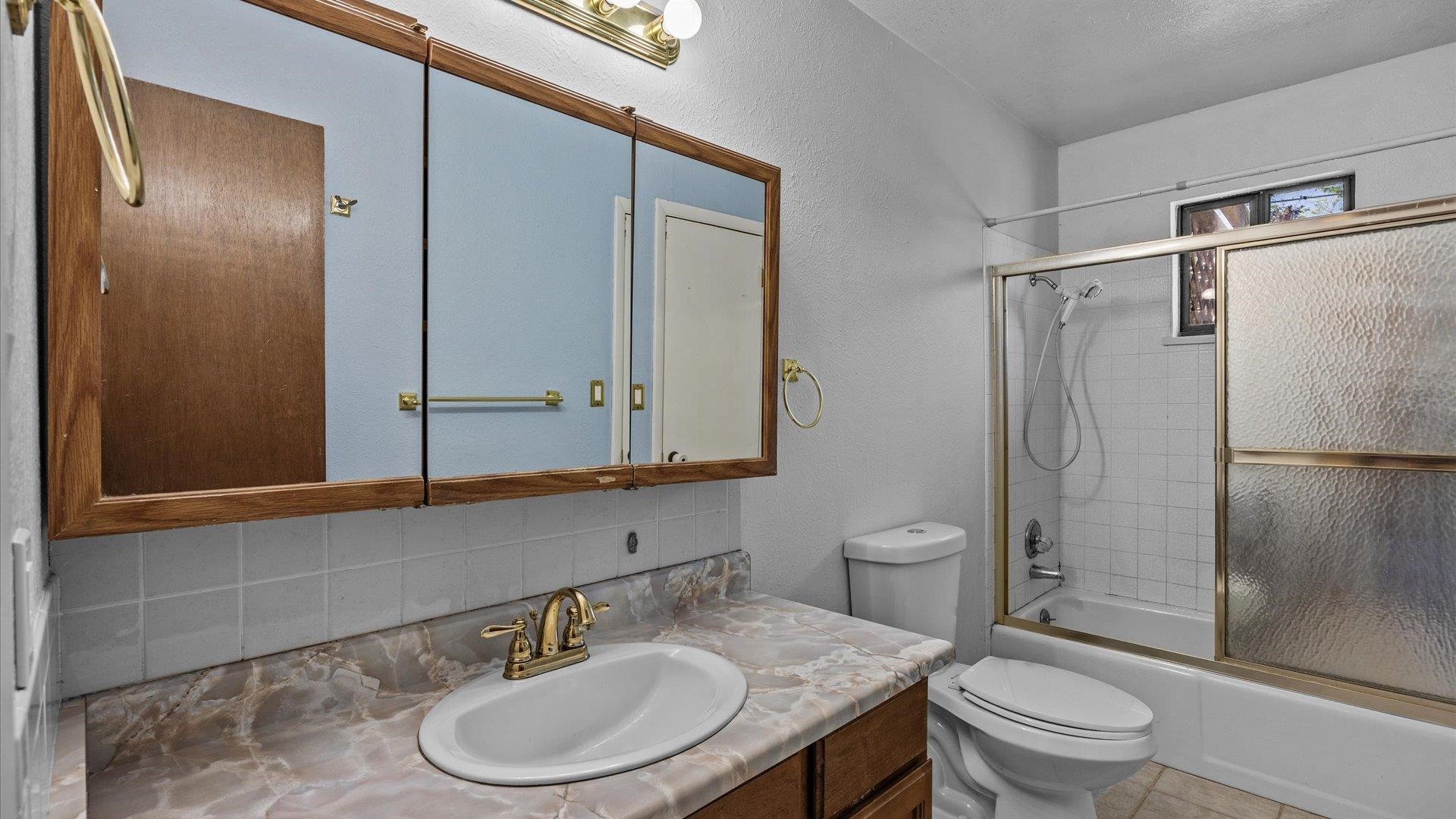 3223 Rood Avenue Property Photo 18