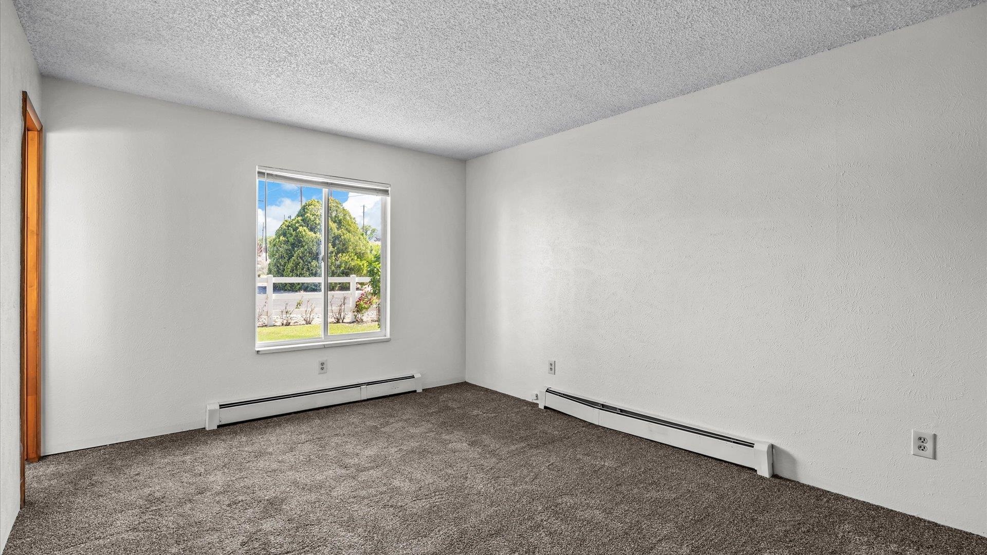 2902 Plymouth Road Property Photo 13