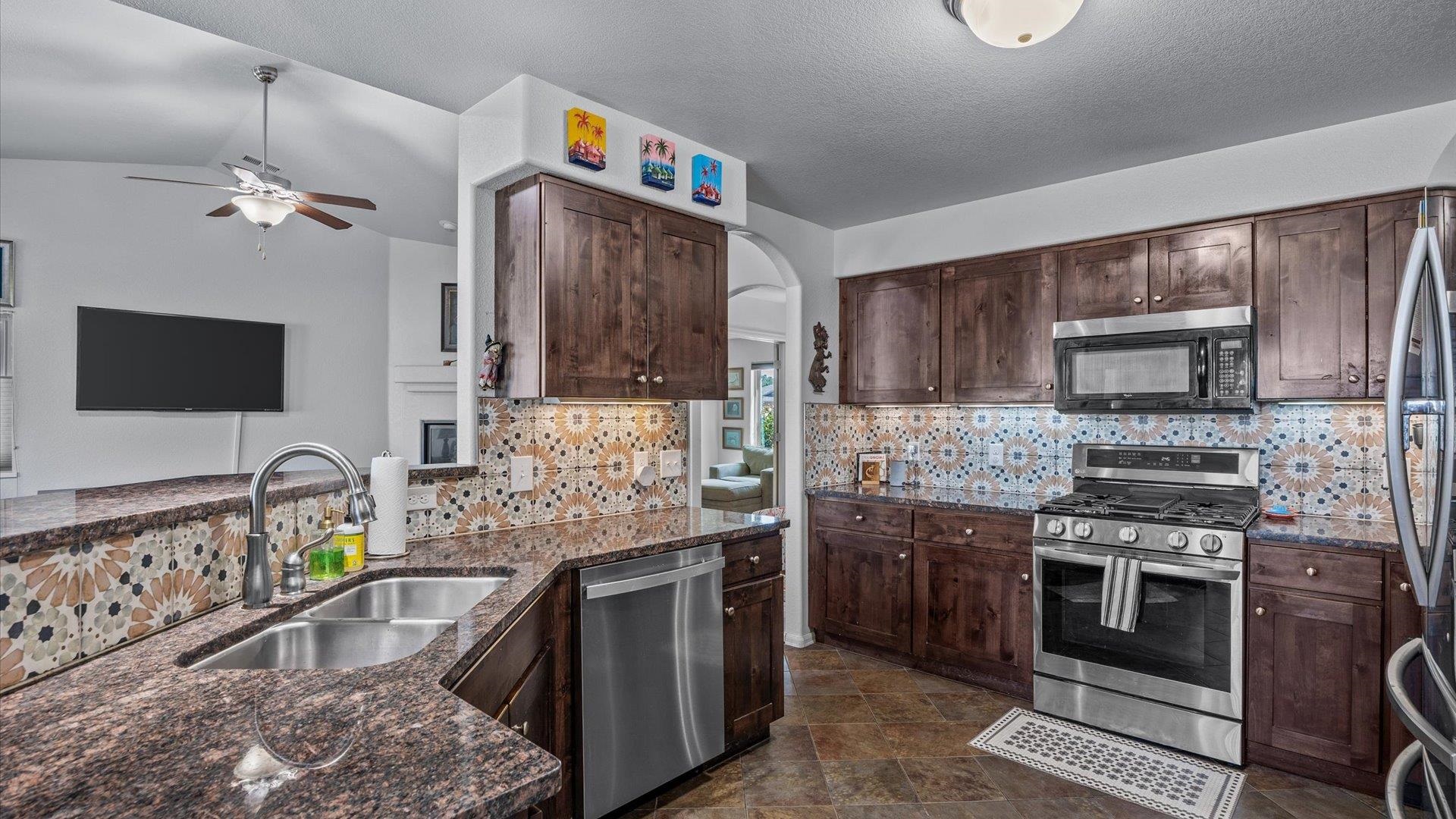 1397 Windsor Park Drive Property Photo 12