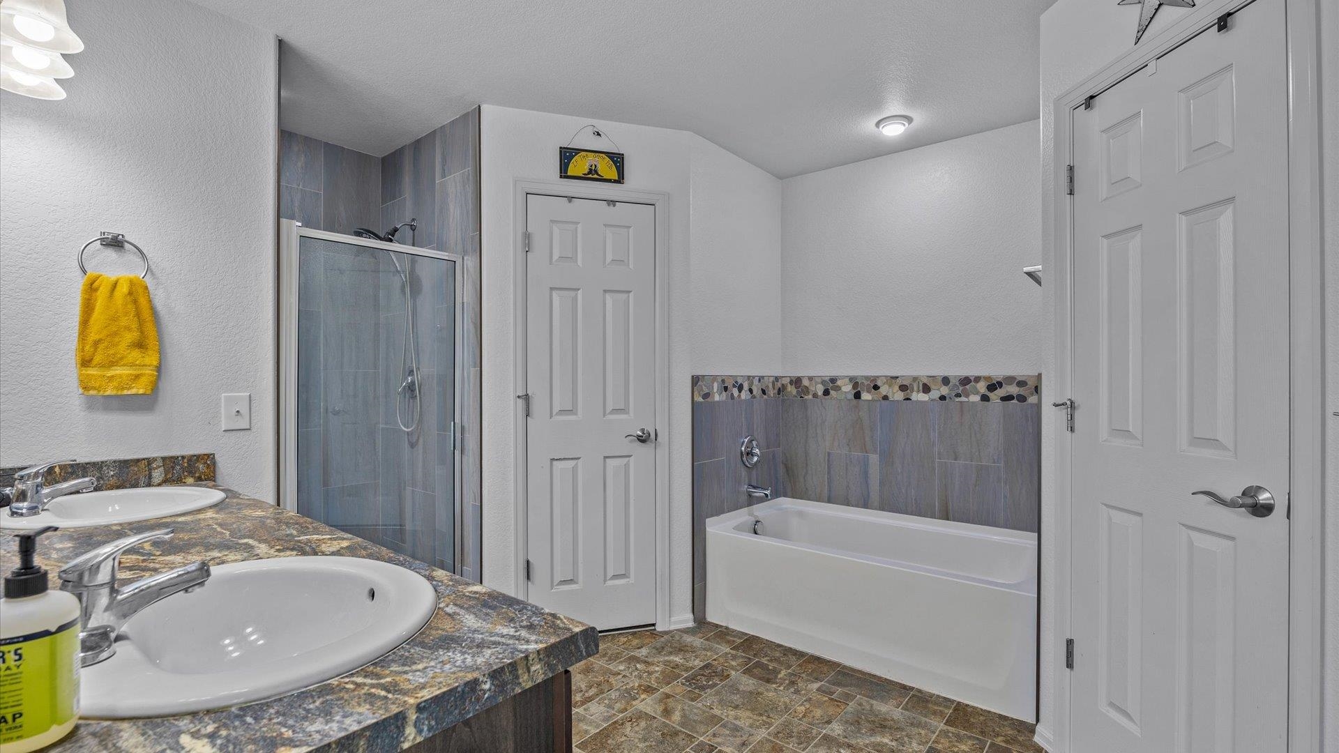 1397 Windsor Park Drive Property Photo 17