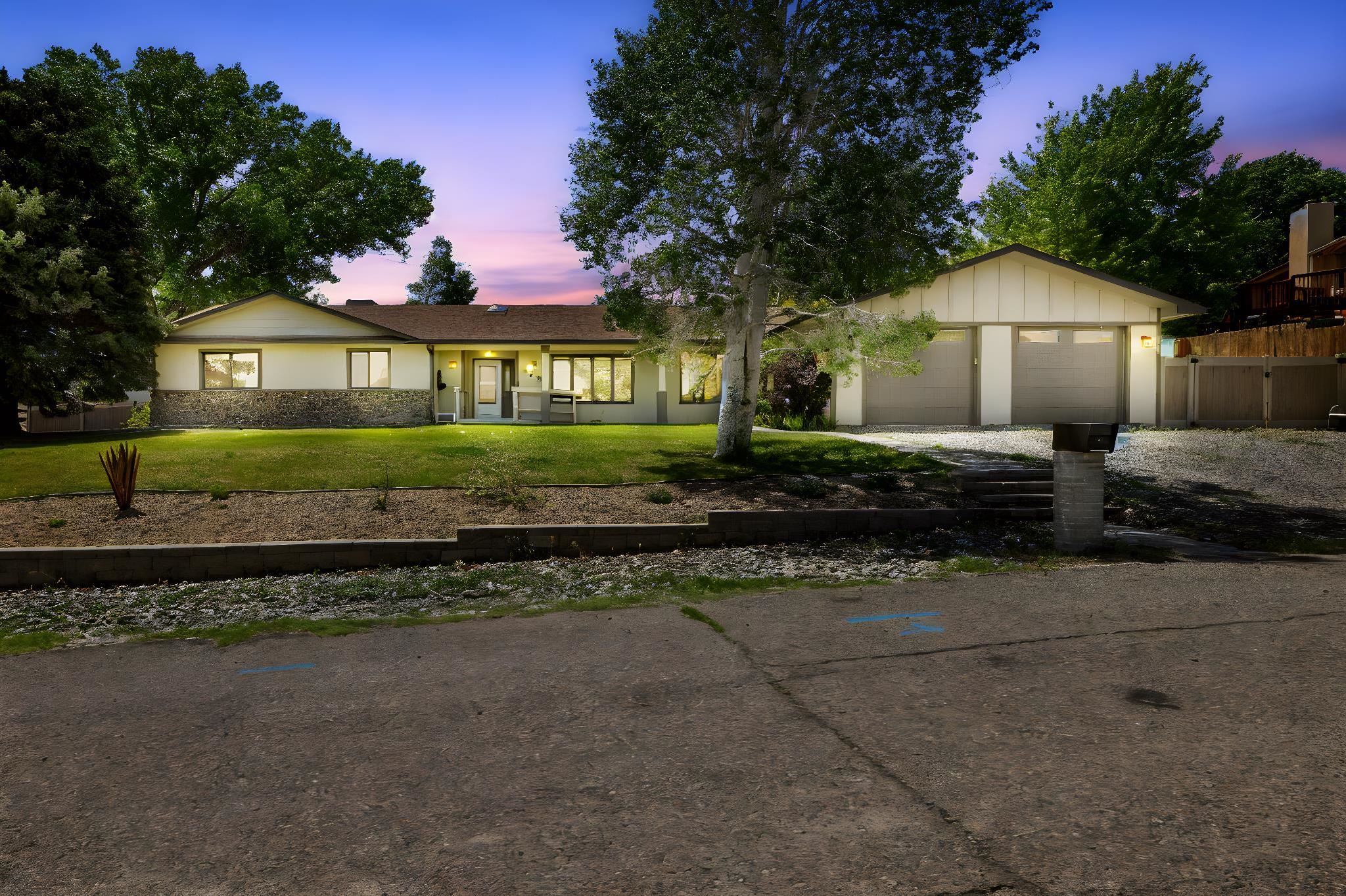 2893 Sunridge Road