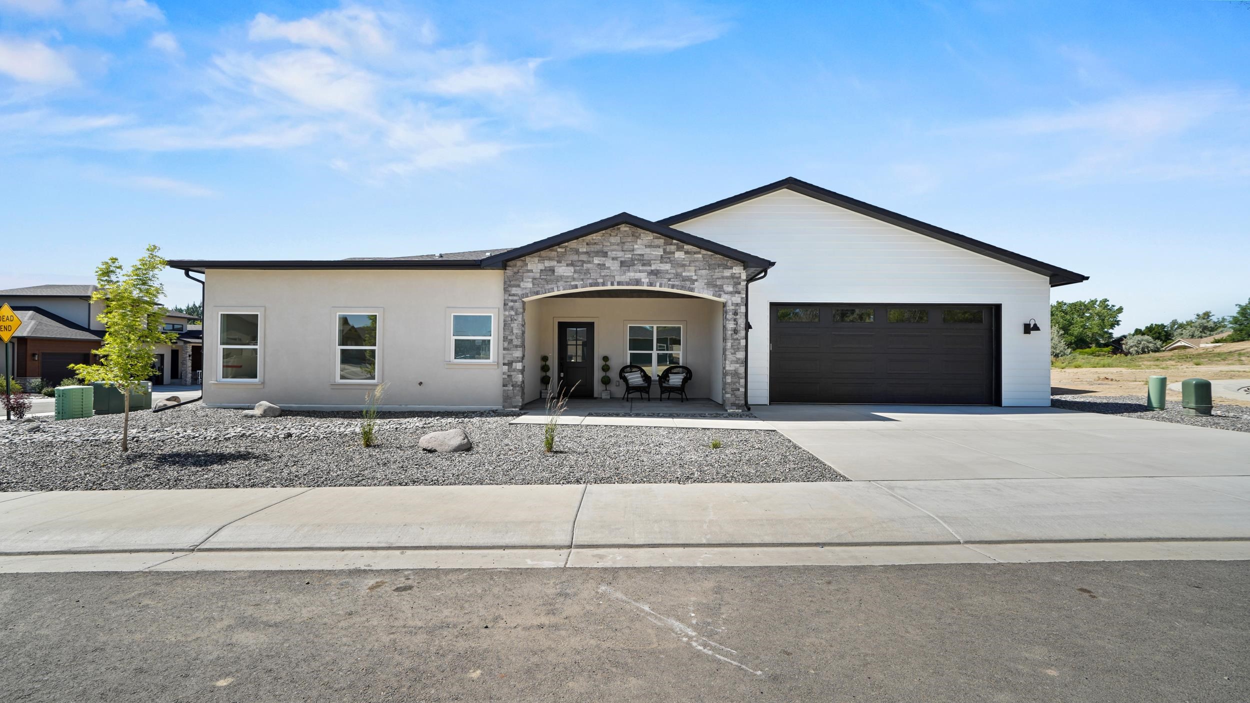 656 Tilman Court Property Photo 1