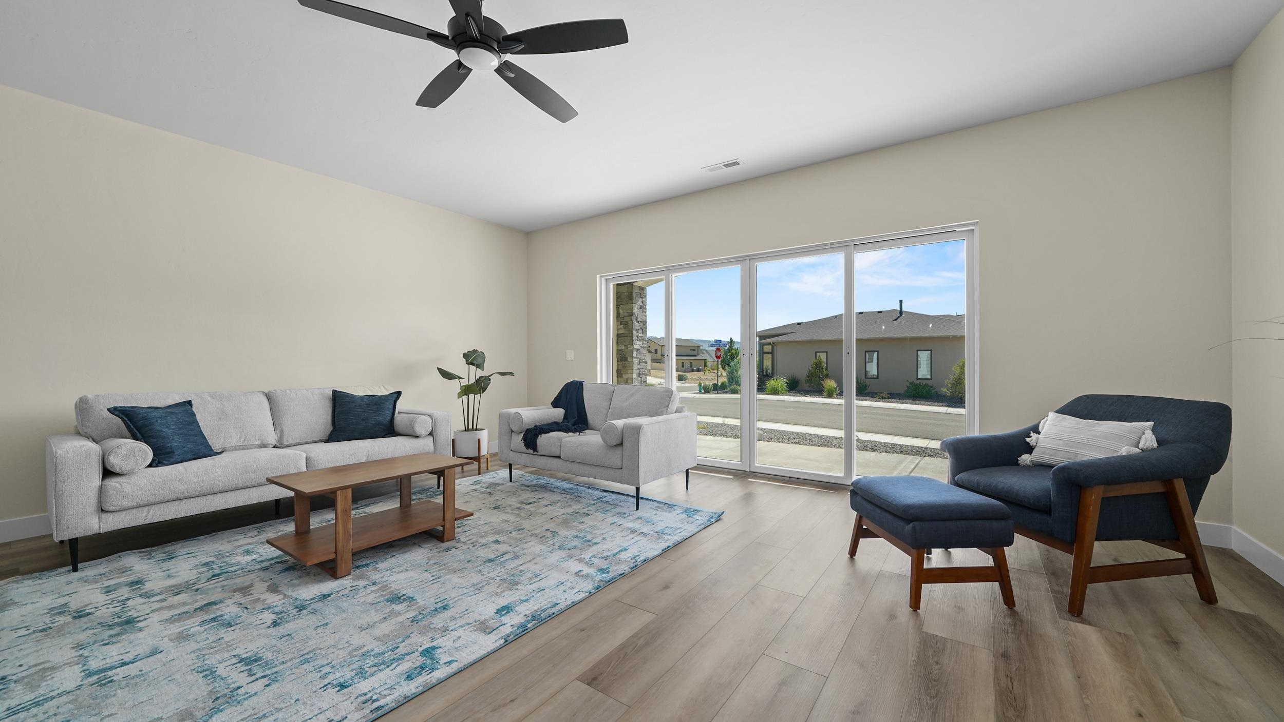 656 Tilman Court Property Photo 4