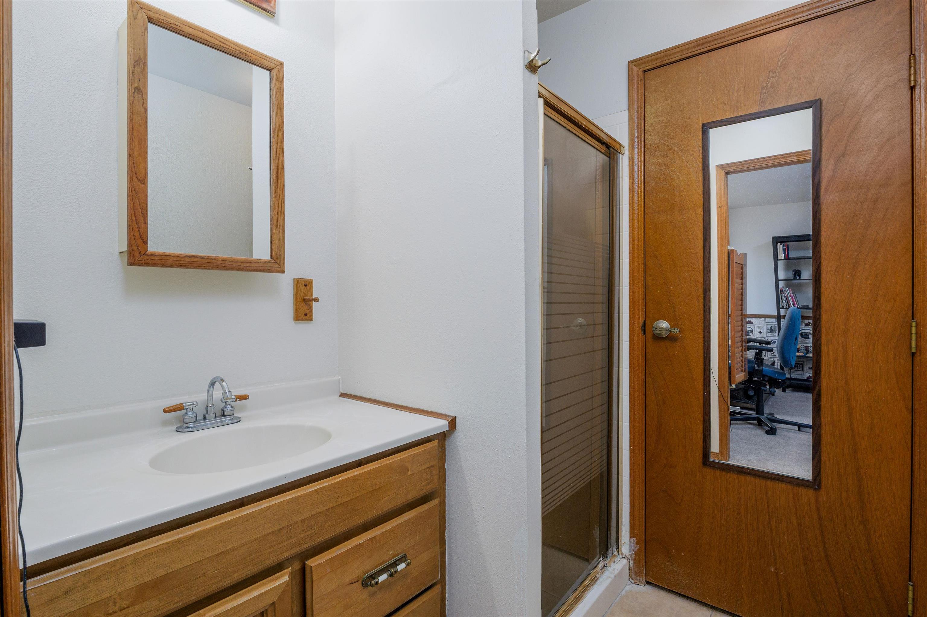 384 Explorer Court Property Photo 17