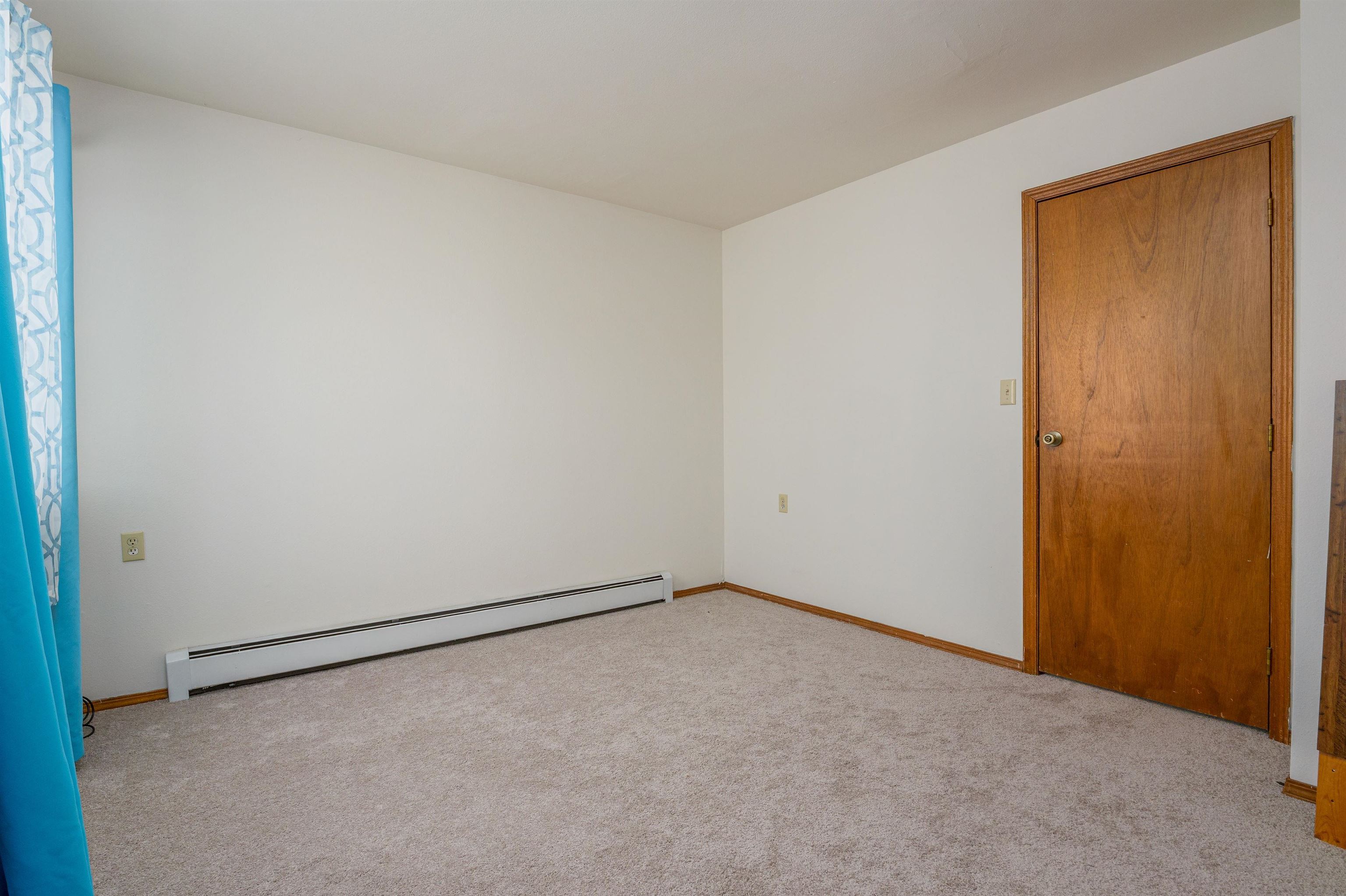 384 Explorer Court Property Photo 21