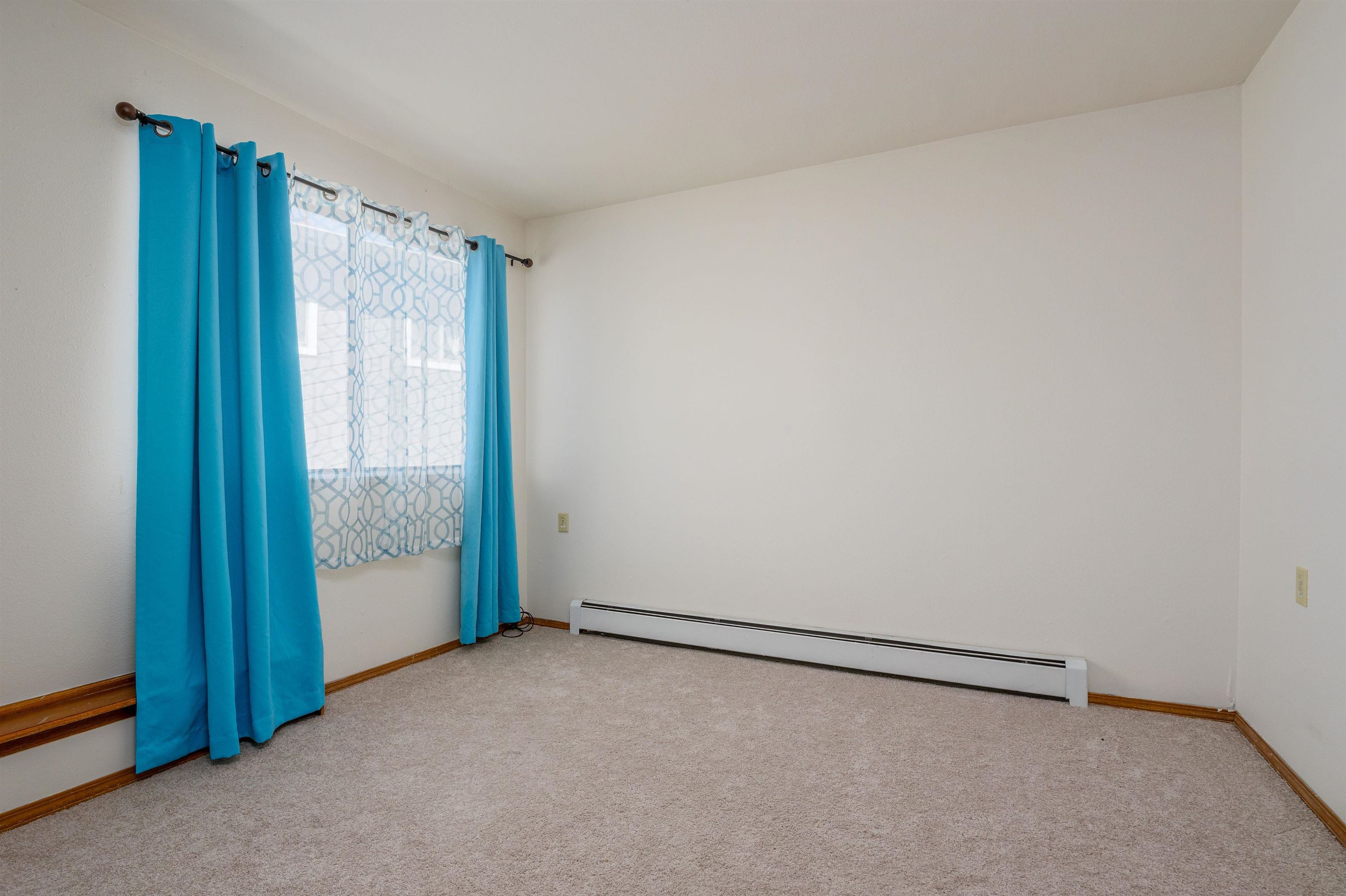 384 Explorer Court Property Photo 22