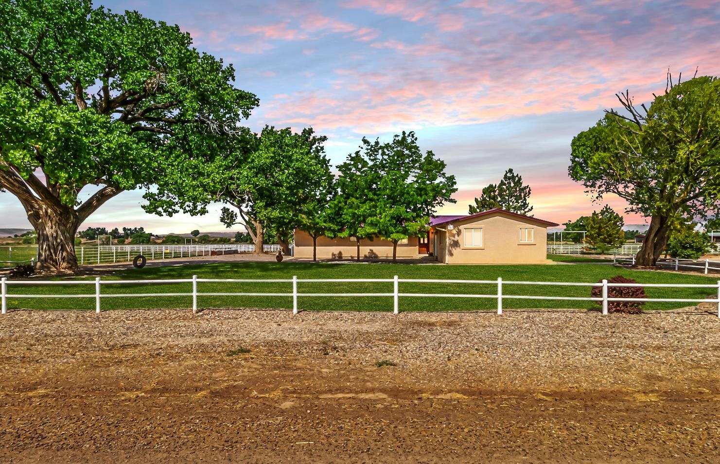 1847 7 Road Property Photo 1