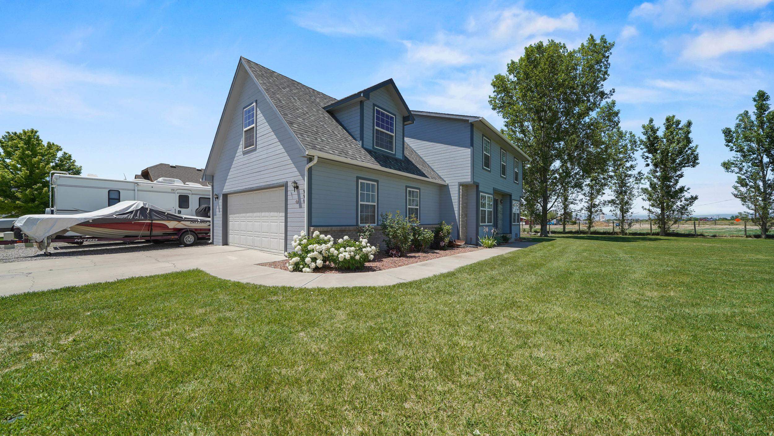 990 Kaley Street Property Photo 2