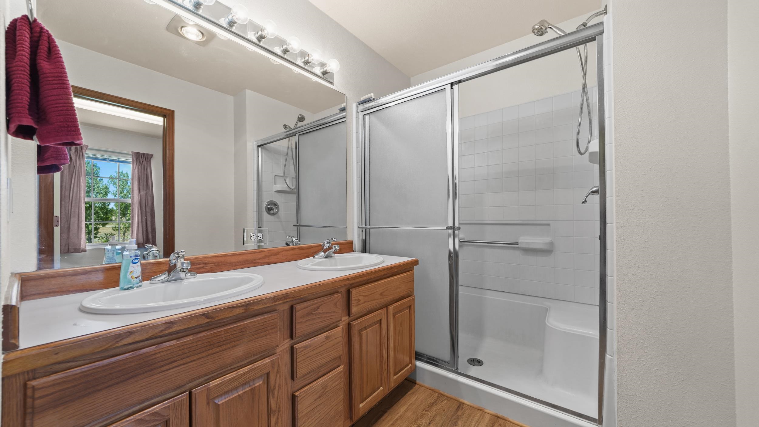 990 Kaley Street Property Photo 15