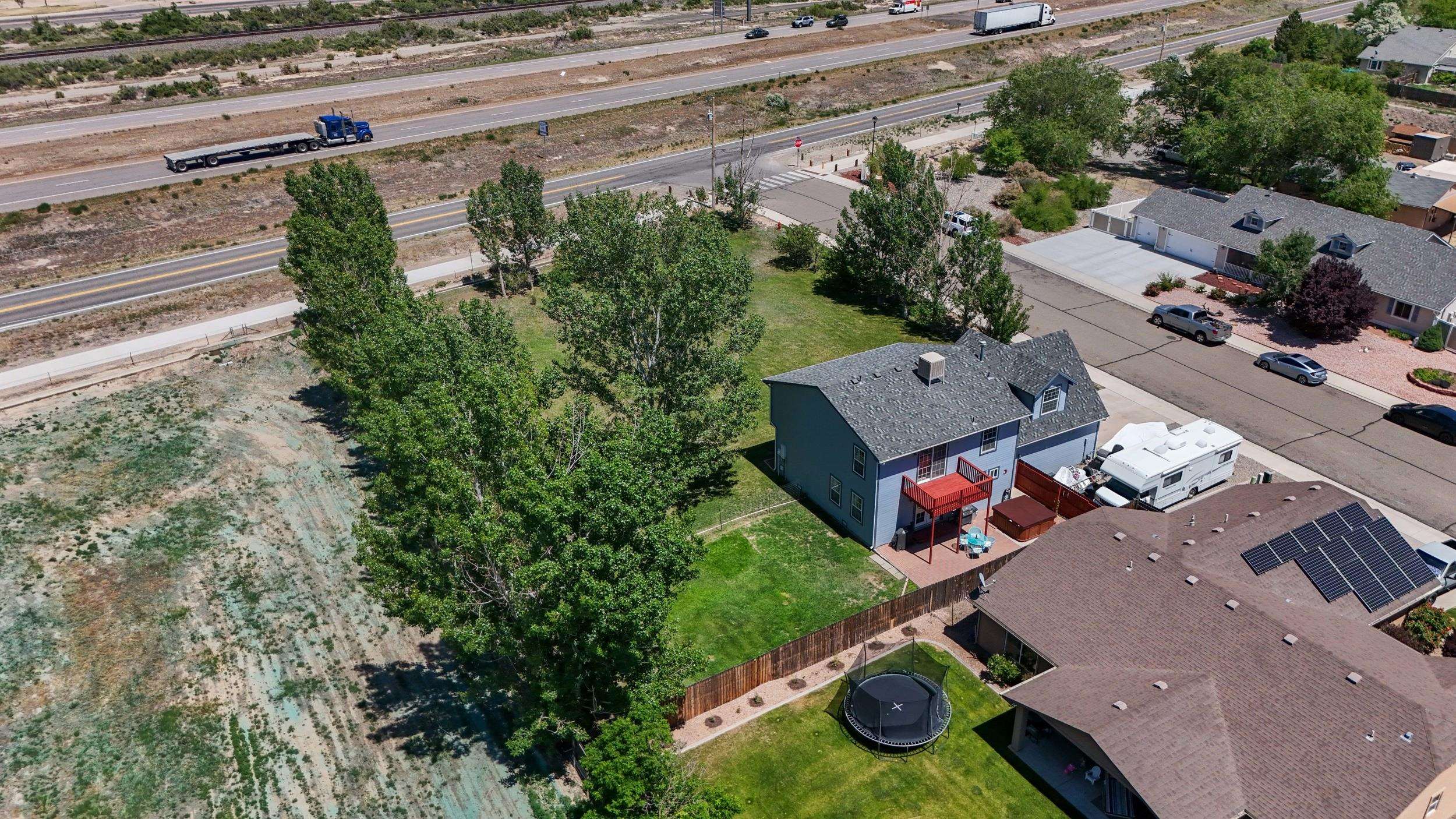 990 Kaley Street Property Photo 30