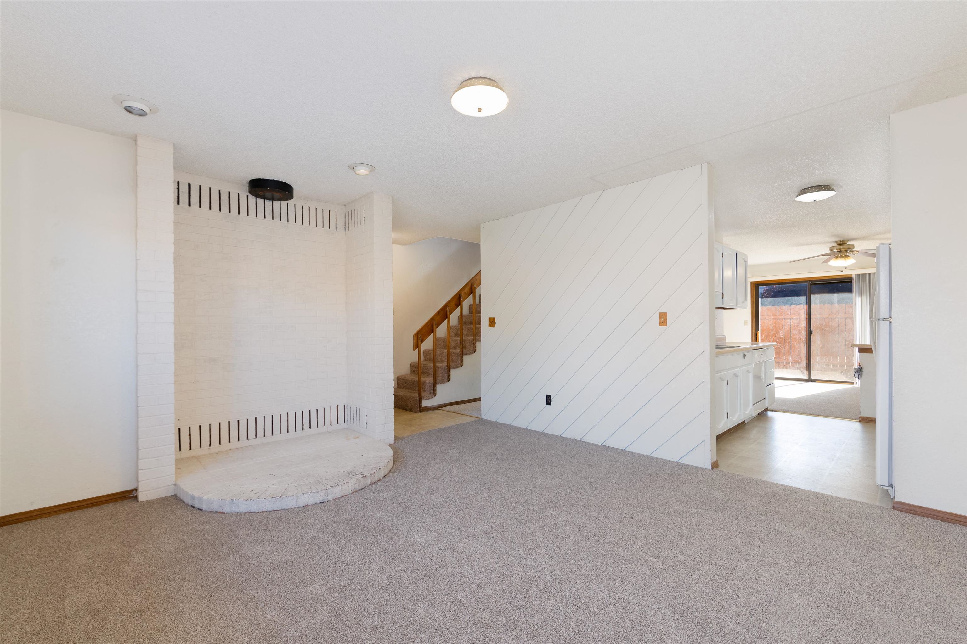 575 28 1/2 Road Property Photo 3