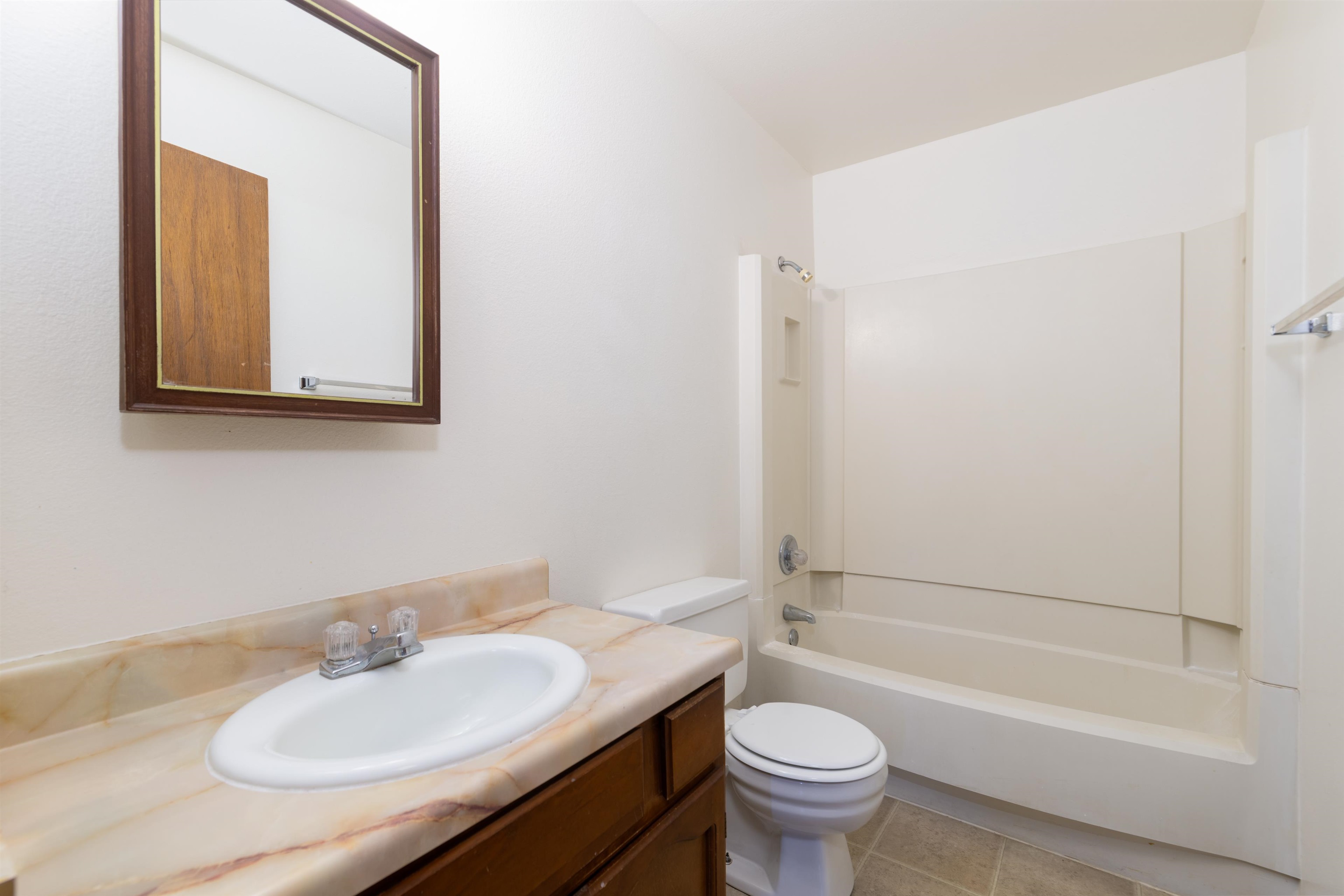 575 28 1/2 Road Property Photo 14