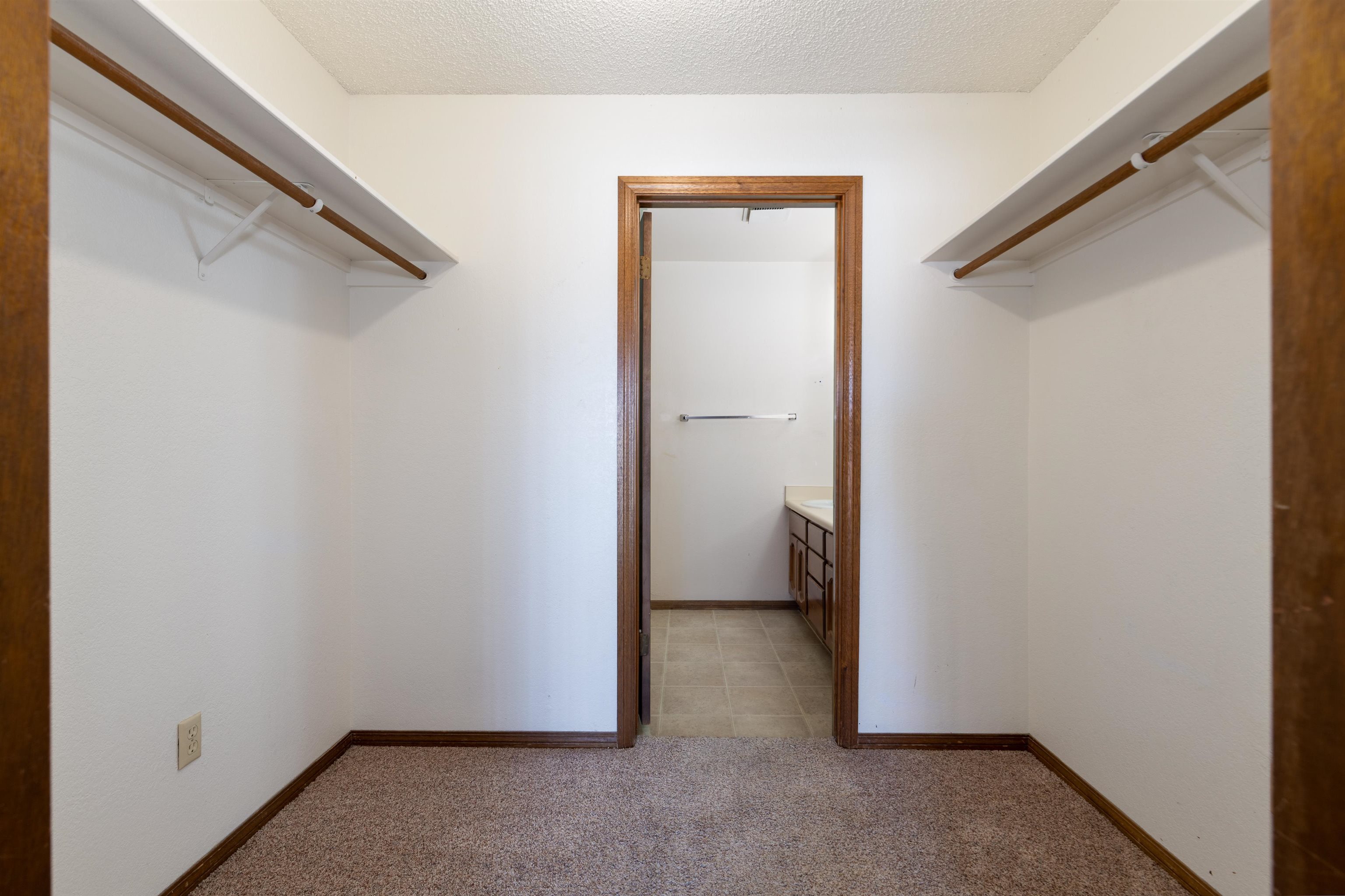 575 28 1/2 Road Property Photo 17