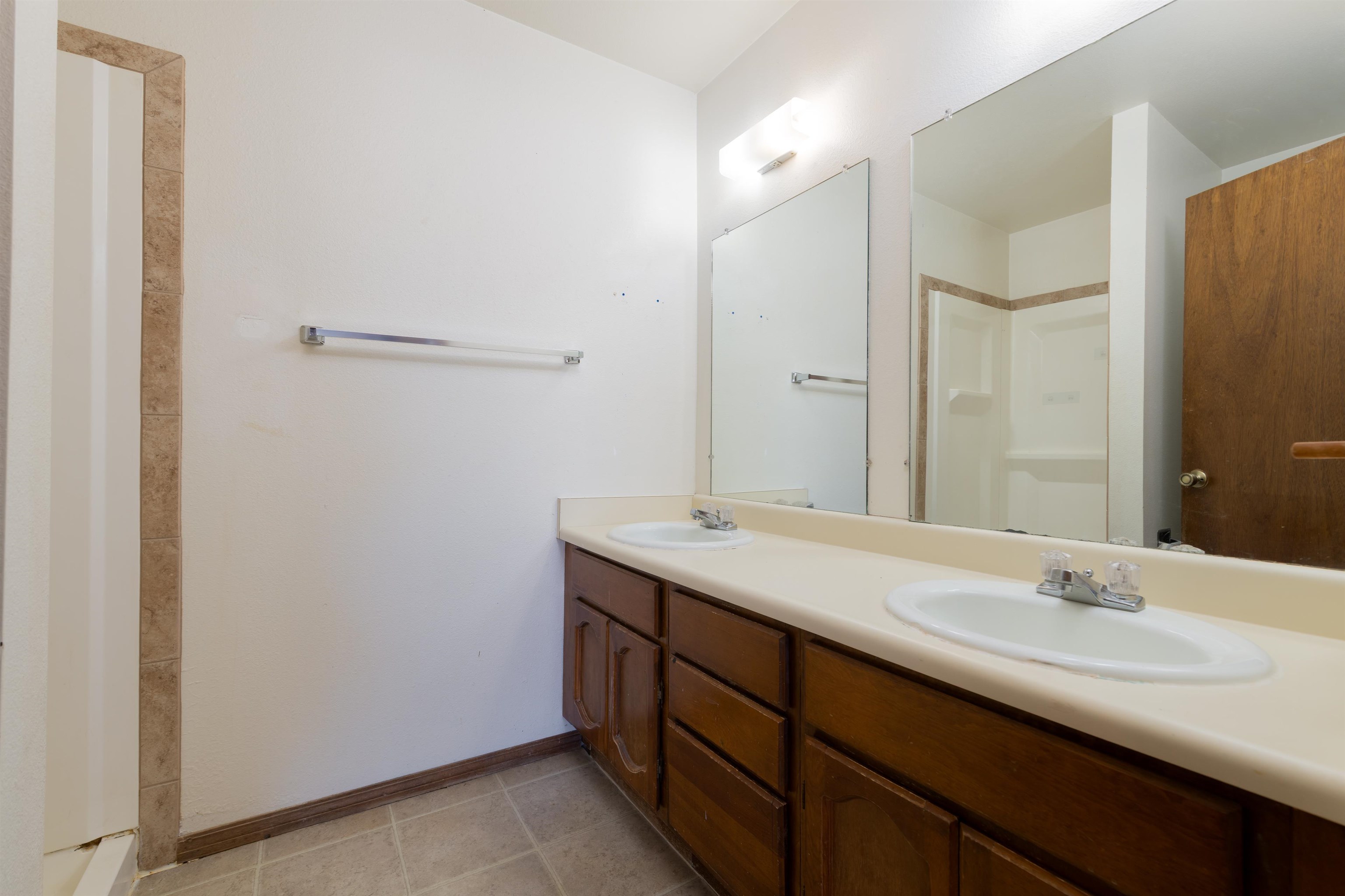 575 28 1/2 Road Property Photo 18