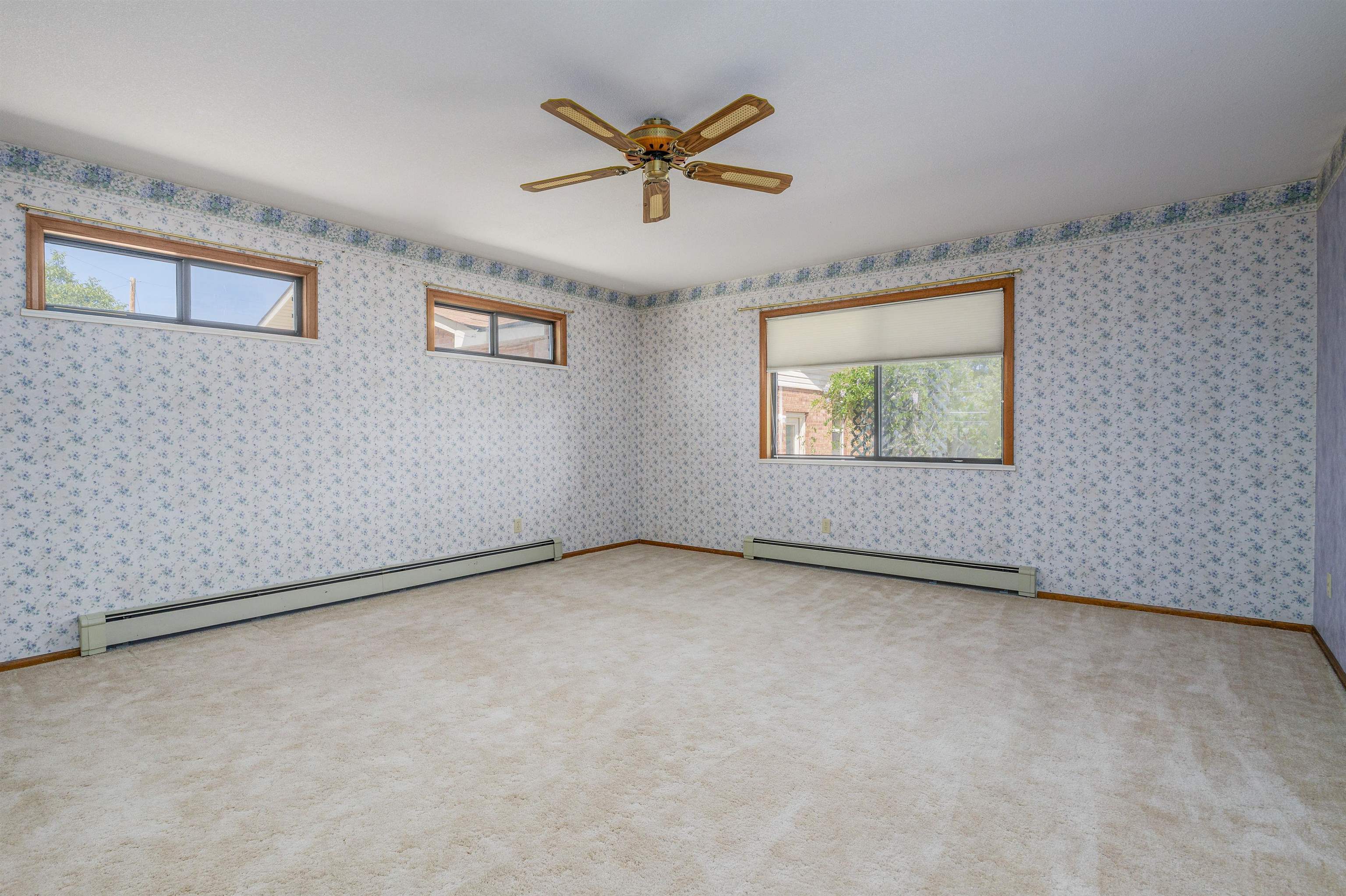 444 E Scenic Drive Property Photo 32