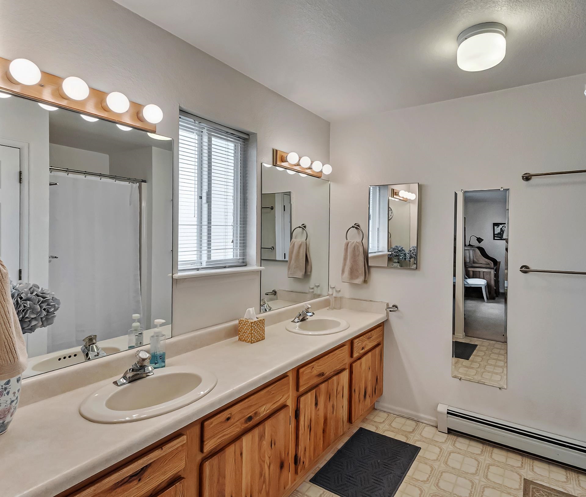 2720 Caribbean Drive Property Photo 13