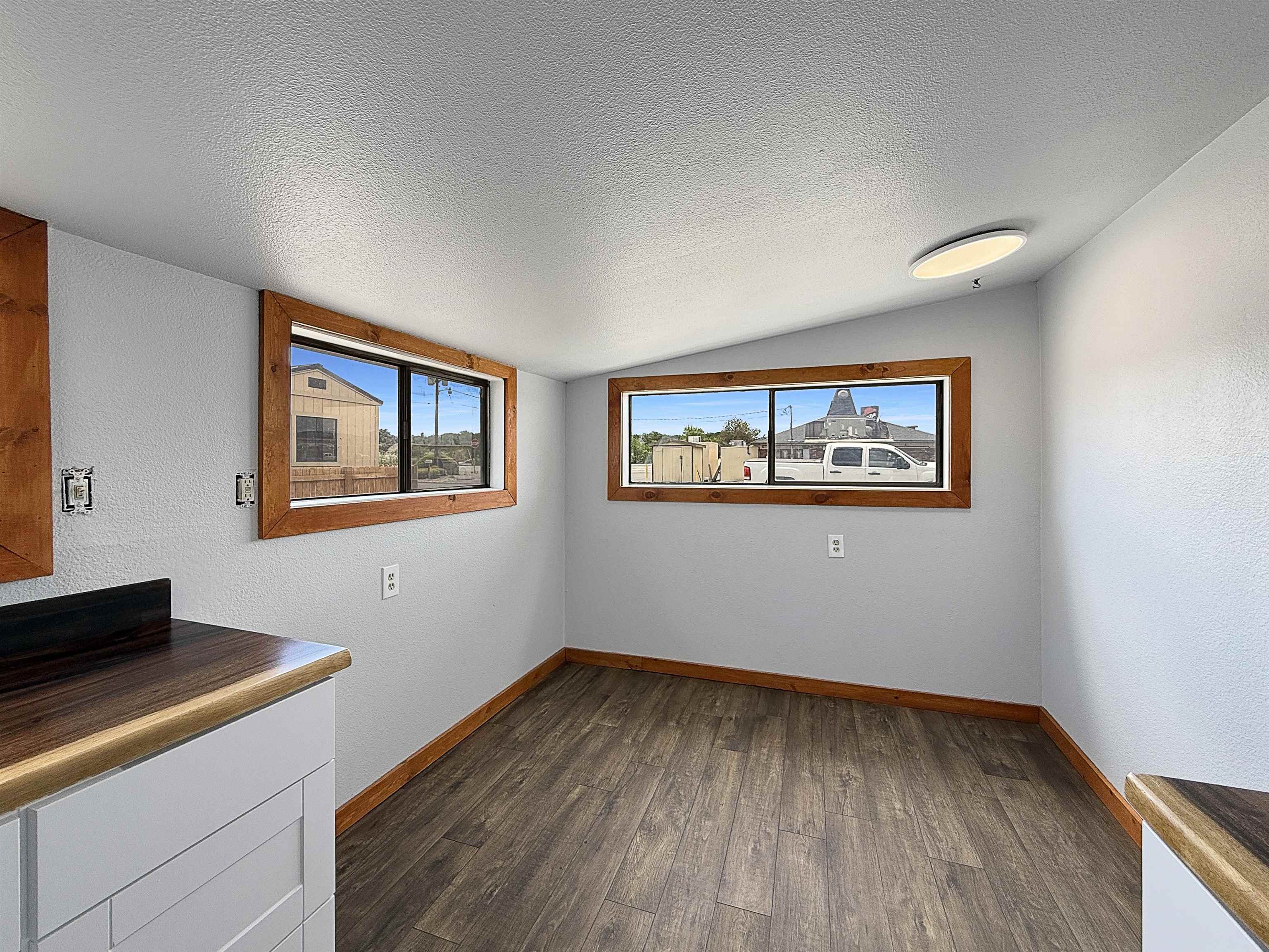 1246 Meeker Street Property Photo 1