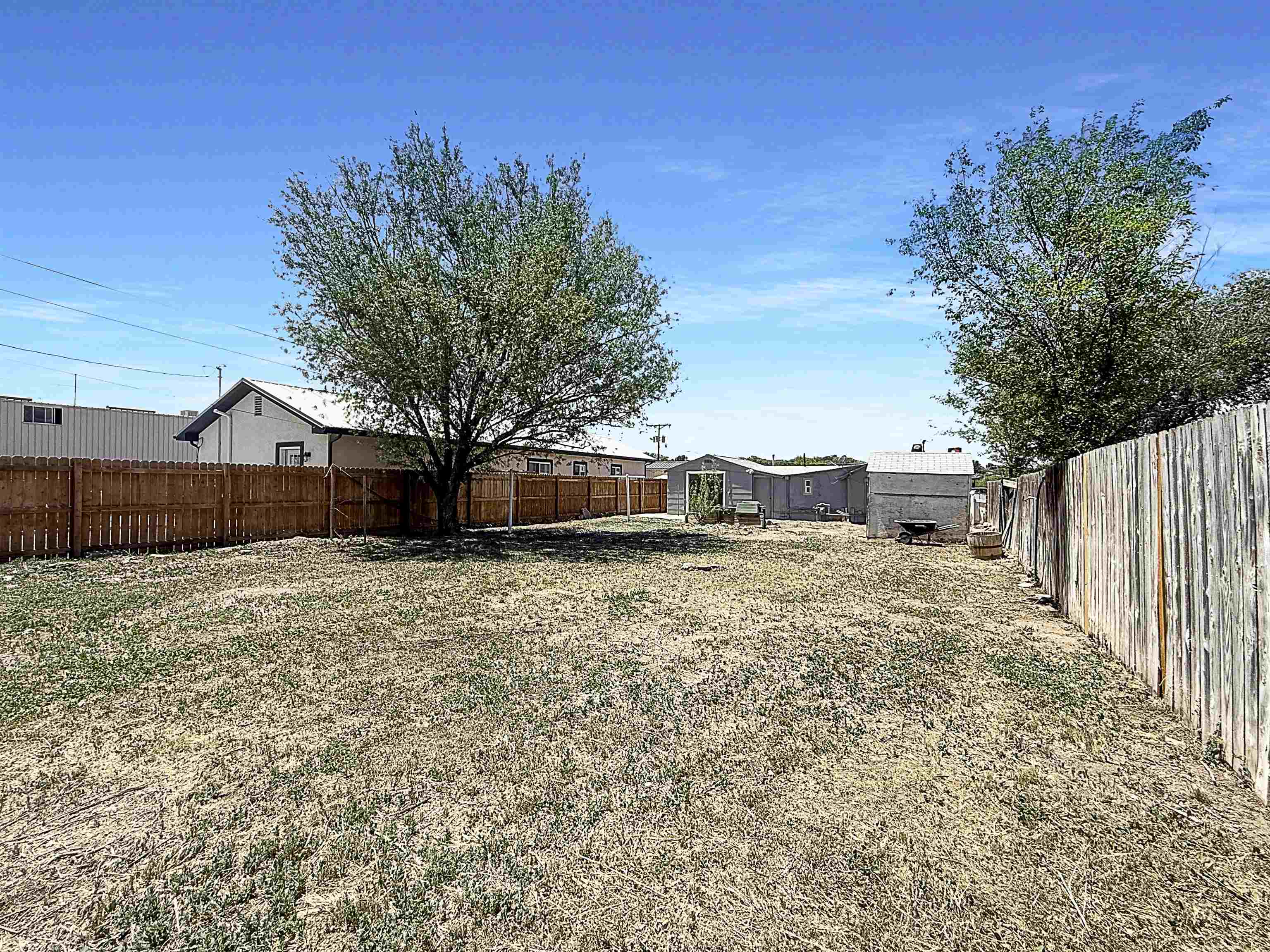1246 Meeker Street Property Photo 8