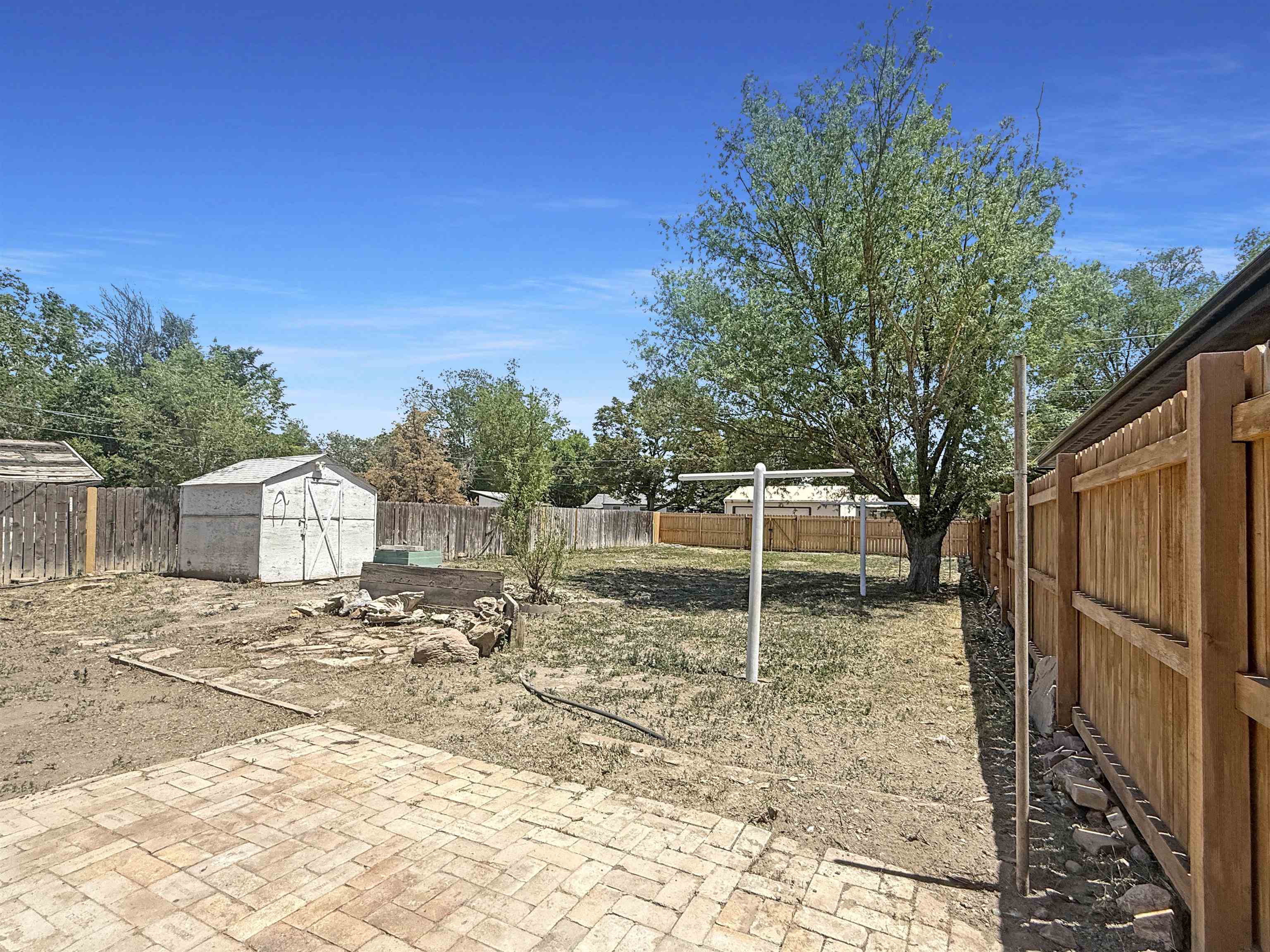 1246 Meeker Street Property Photo 13