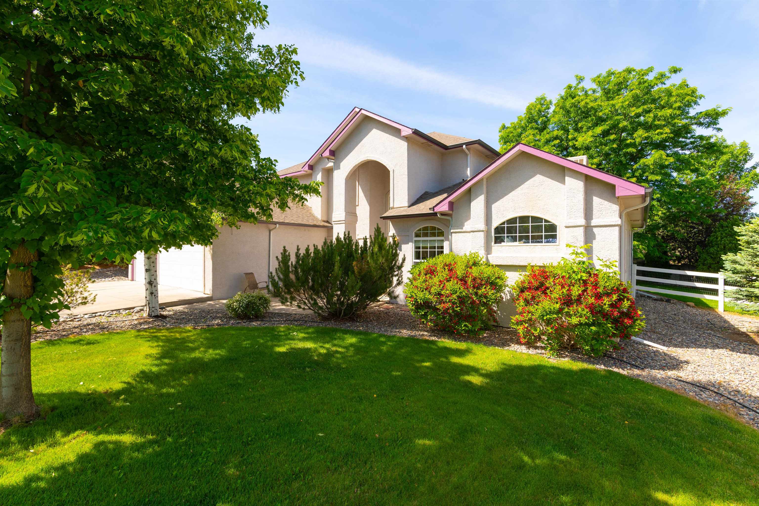 831 Bermuda Court Property Photo