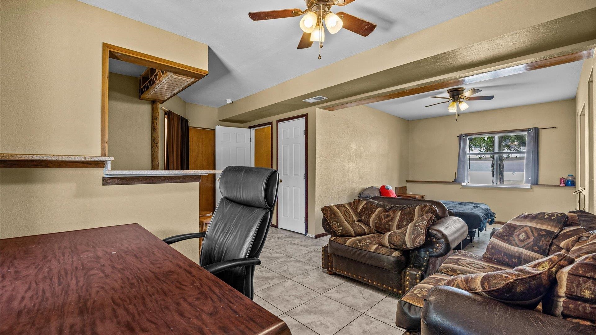 2460 Meadow Circle Property Photo 18