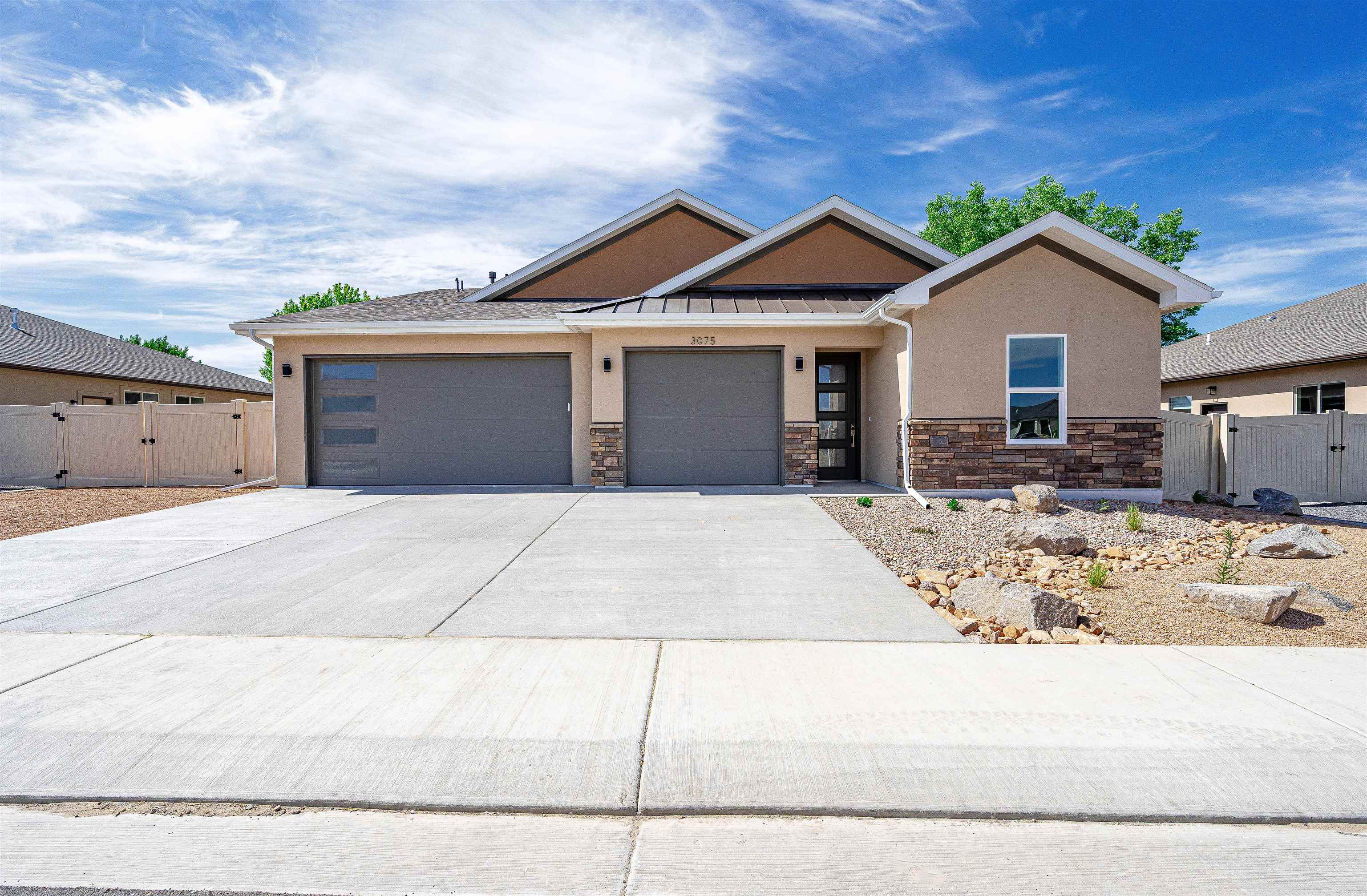 3075 Thunder Cloud Drive Property Photo 1