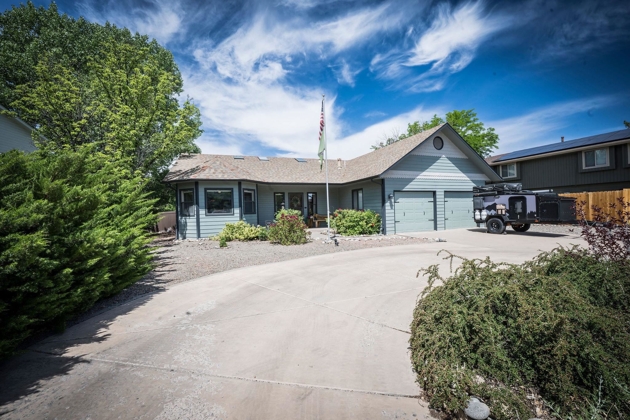 397 Ridgeway Drive