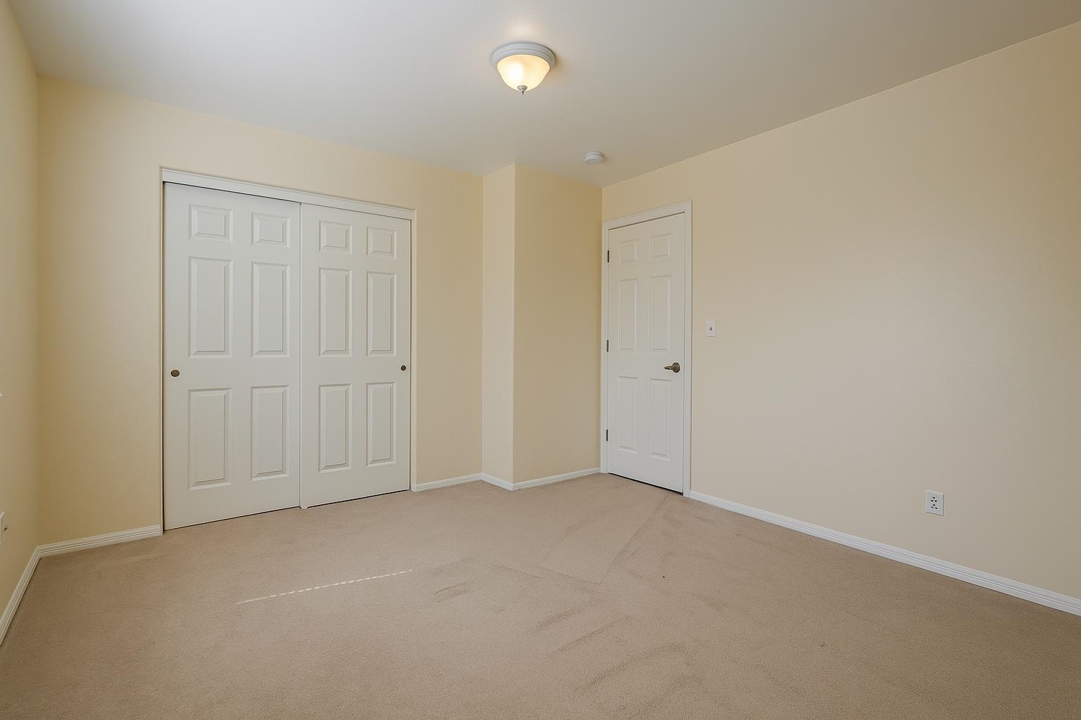 672 Pleasant Court Property Photo 21