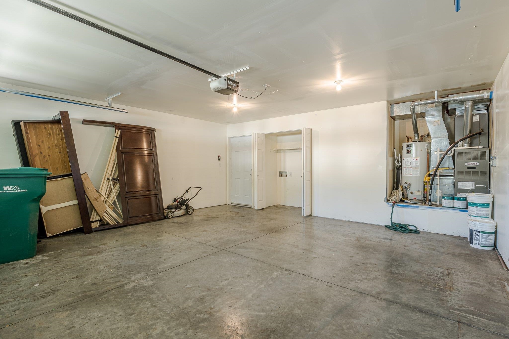 672 Pleasant Court Property Photo 23