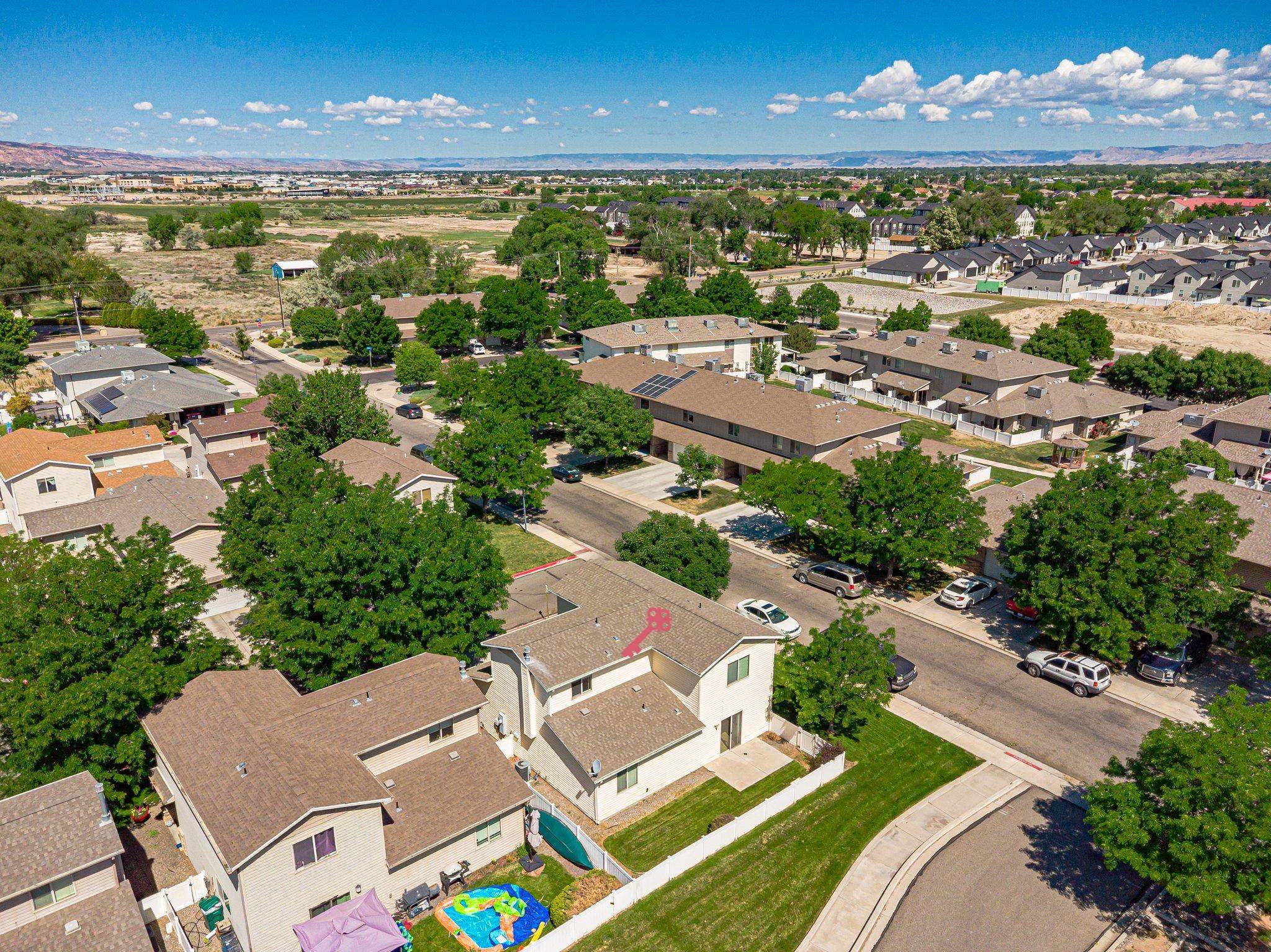 672 Pleasant Court Property Photo 33