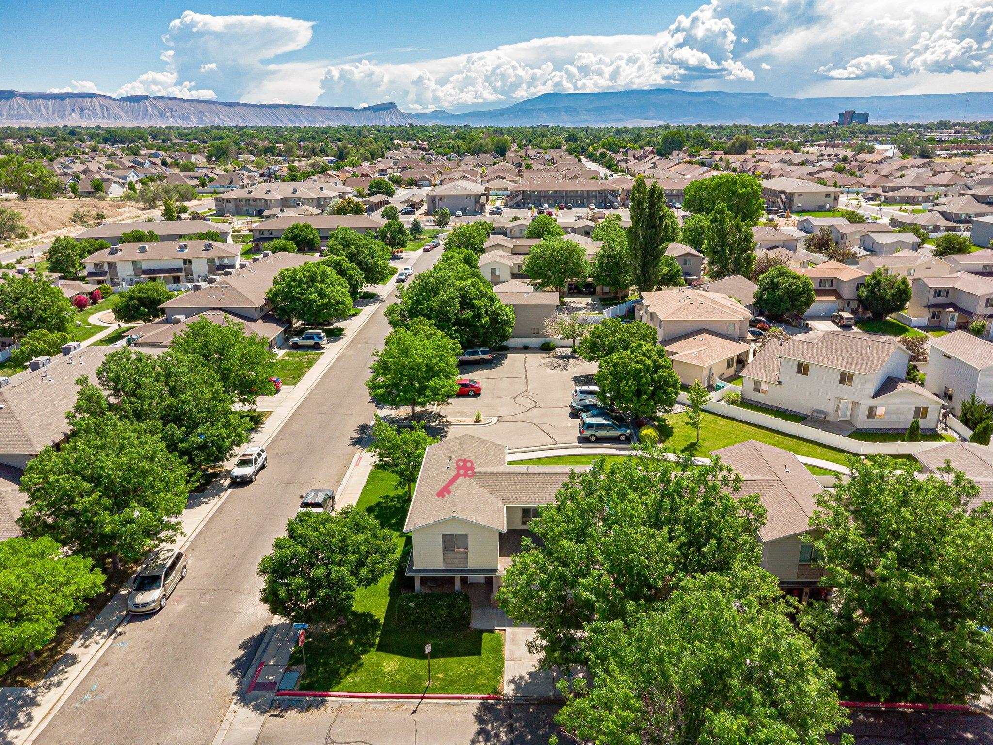 672 Pleasant Court Property Photo 34