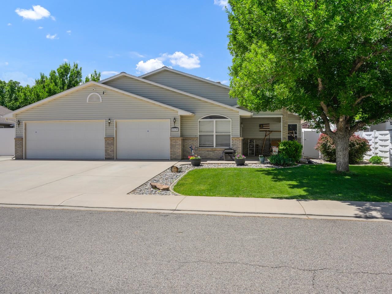 219 Mansfield Court Property Photo 40
