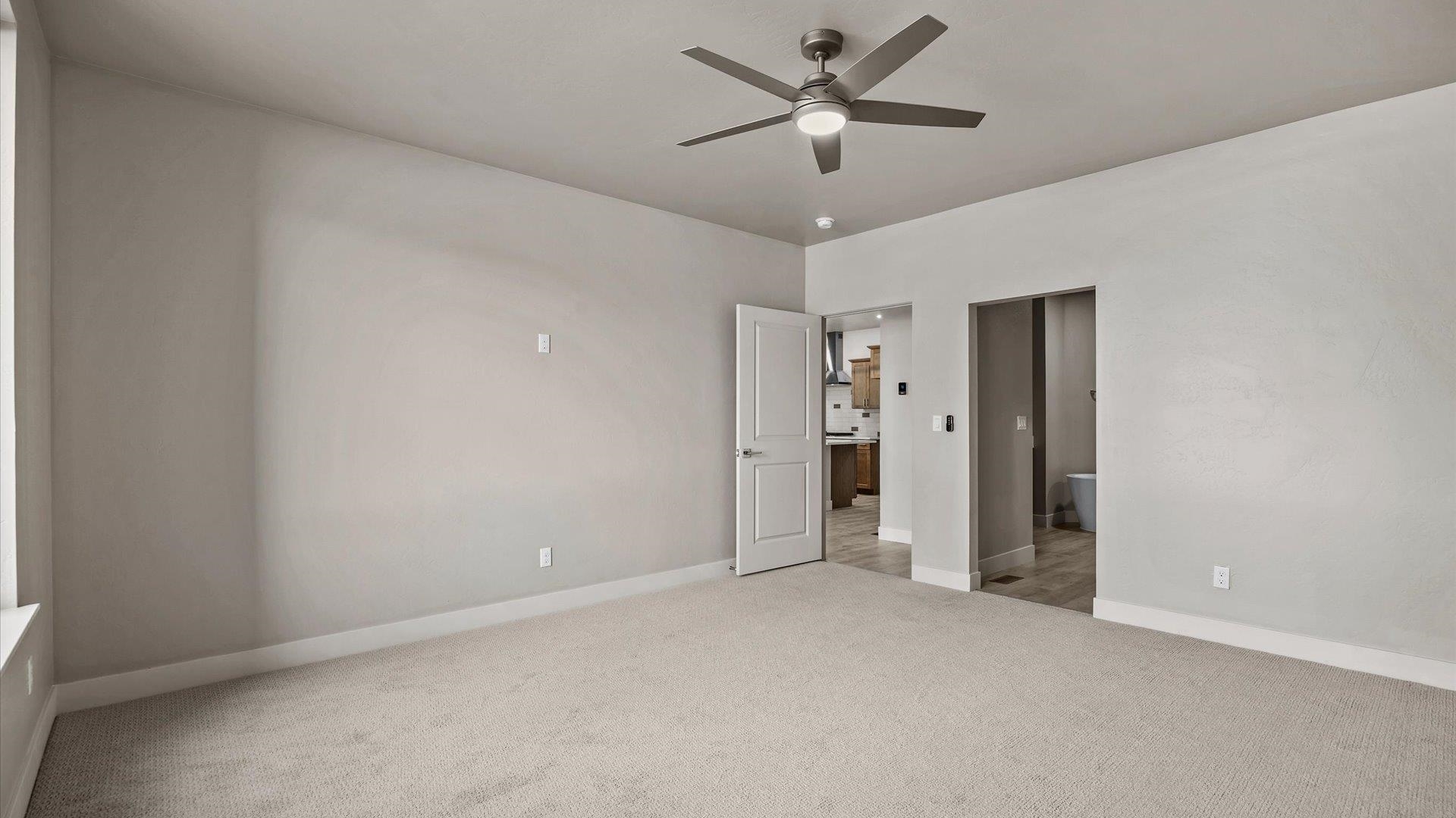392 W Ridges Boulevard Property Photo 15