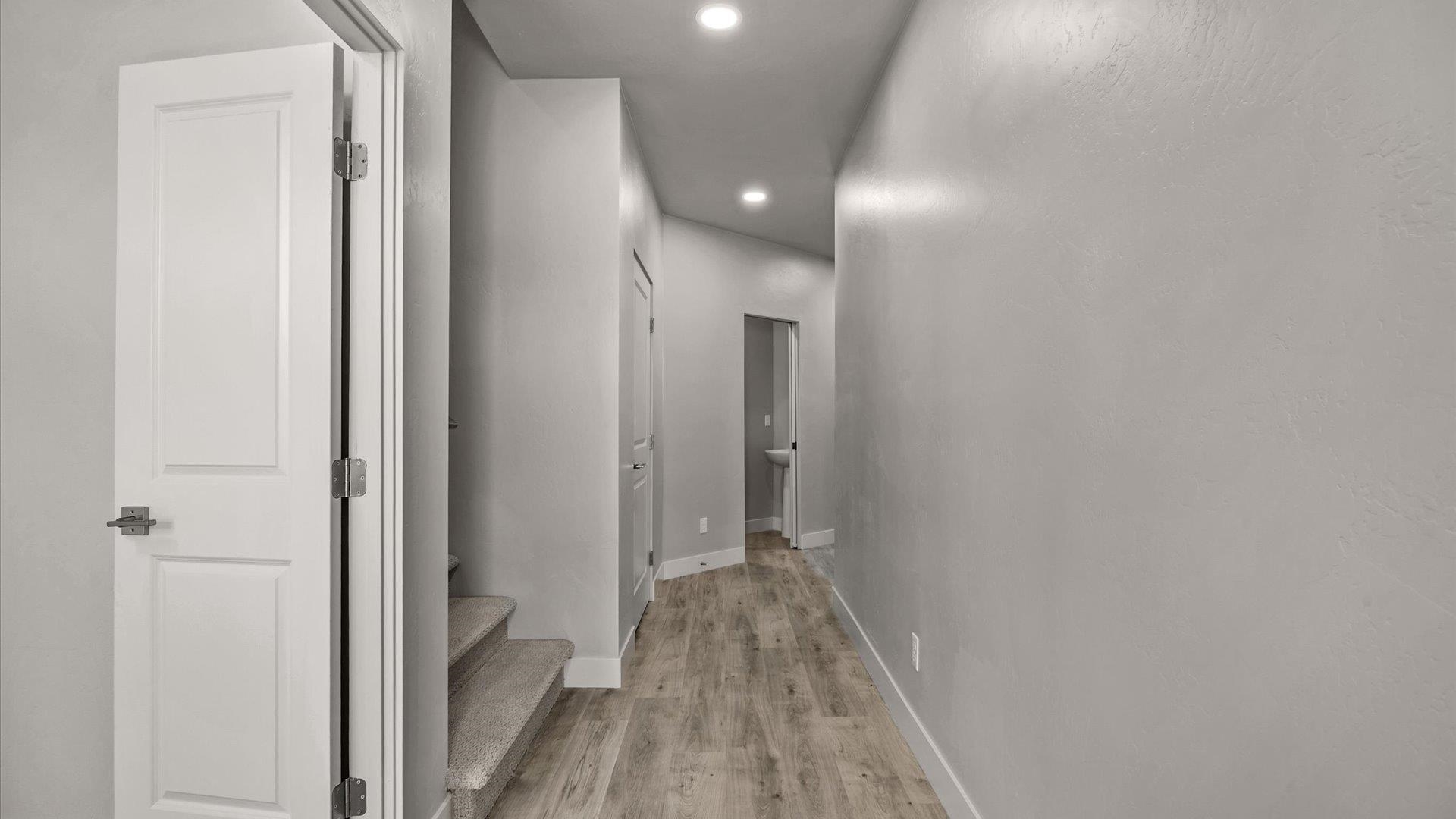 392 W Ridges Boulevard Property Photo 22