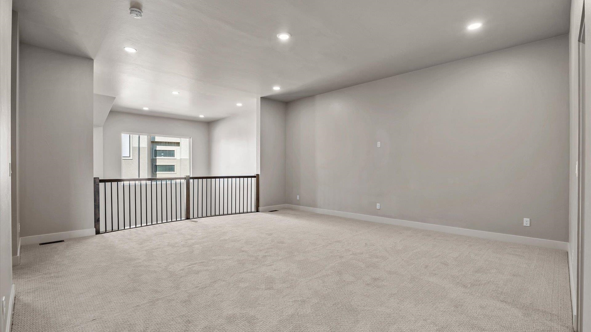 392 W Ridges Boulevard Property Photo 32